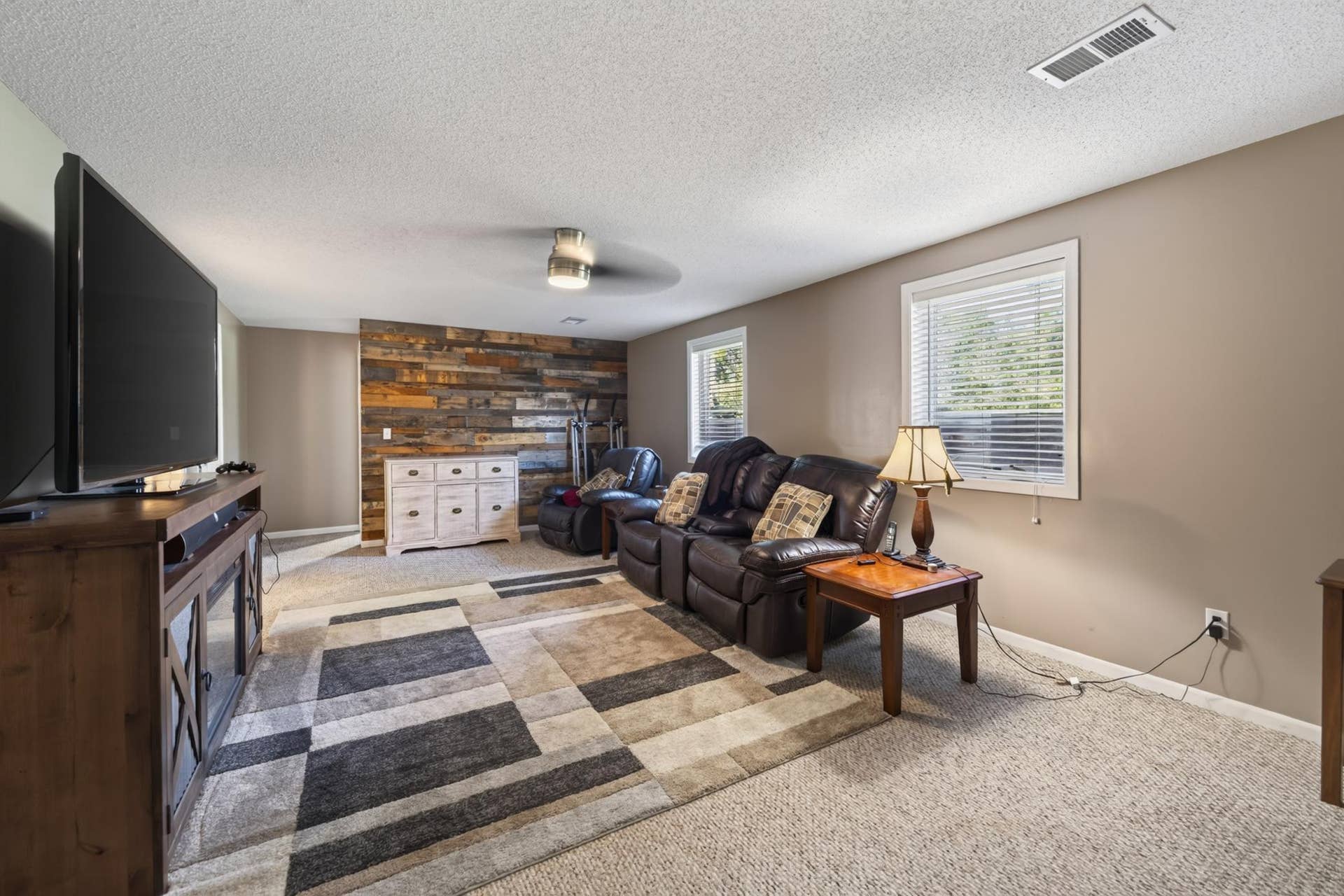 2122 Harrison Court SW, Bemidji, MN 56601 DSC00597.jpg