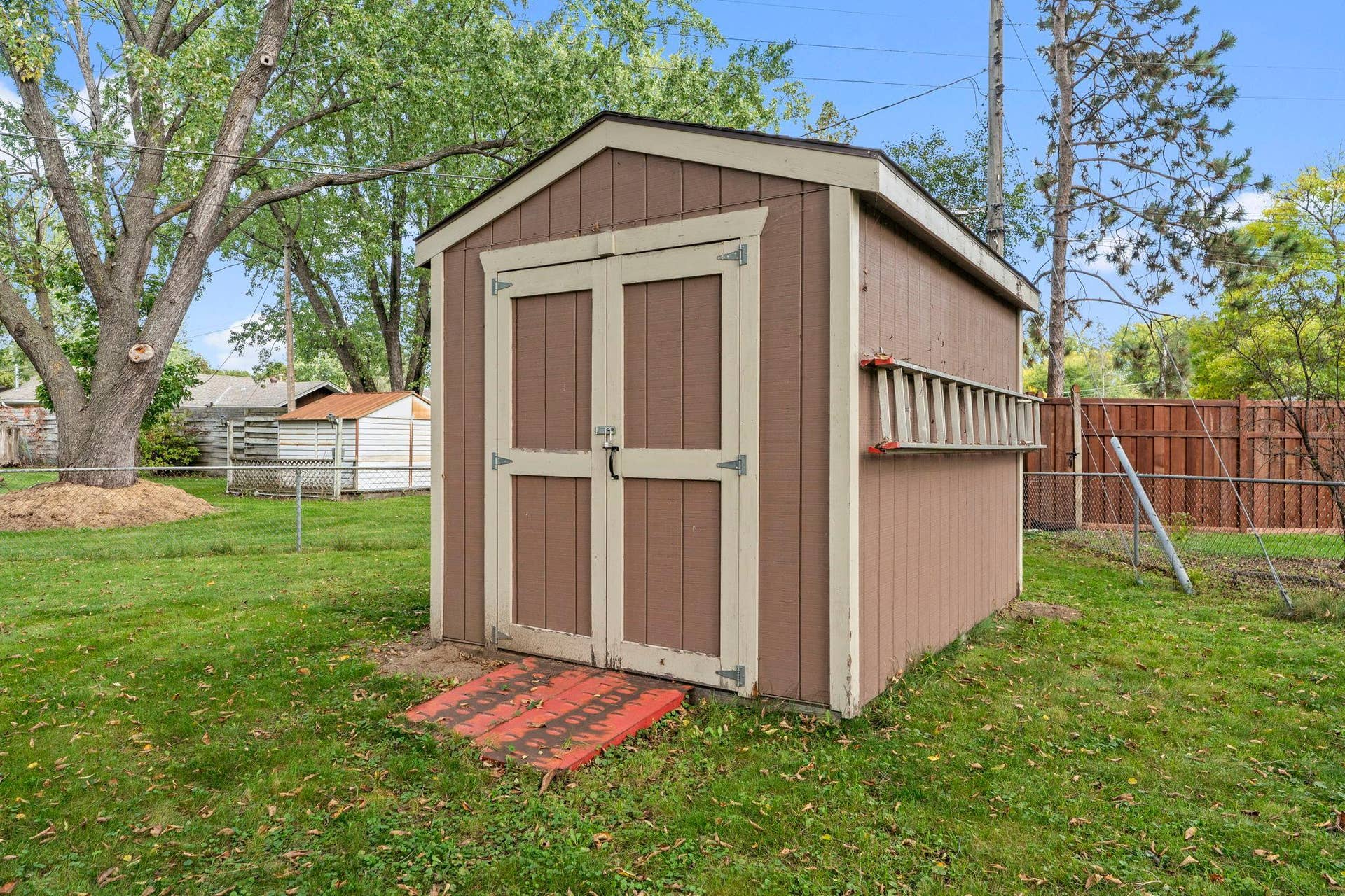 11833 Ilex Street NW, Coon Rapids, MN 55448 44-web-or-mls-11833 Ilex St NW-186.jpg