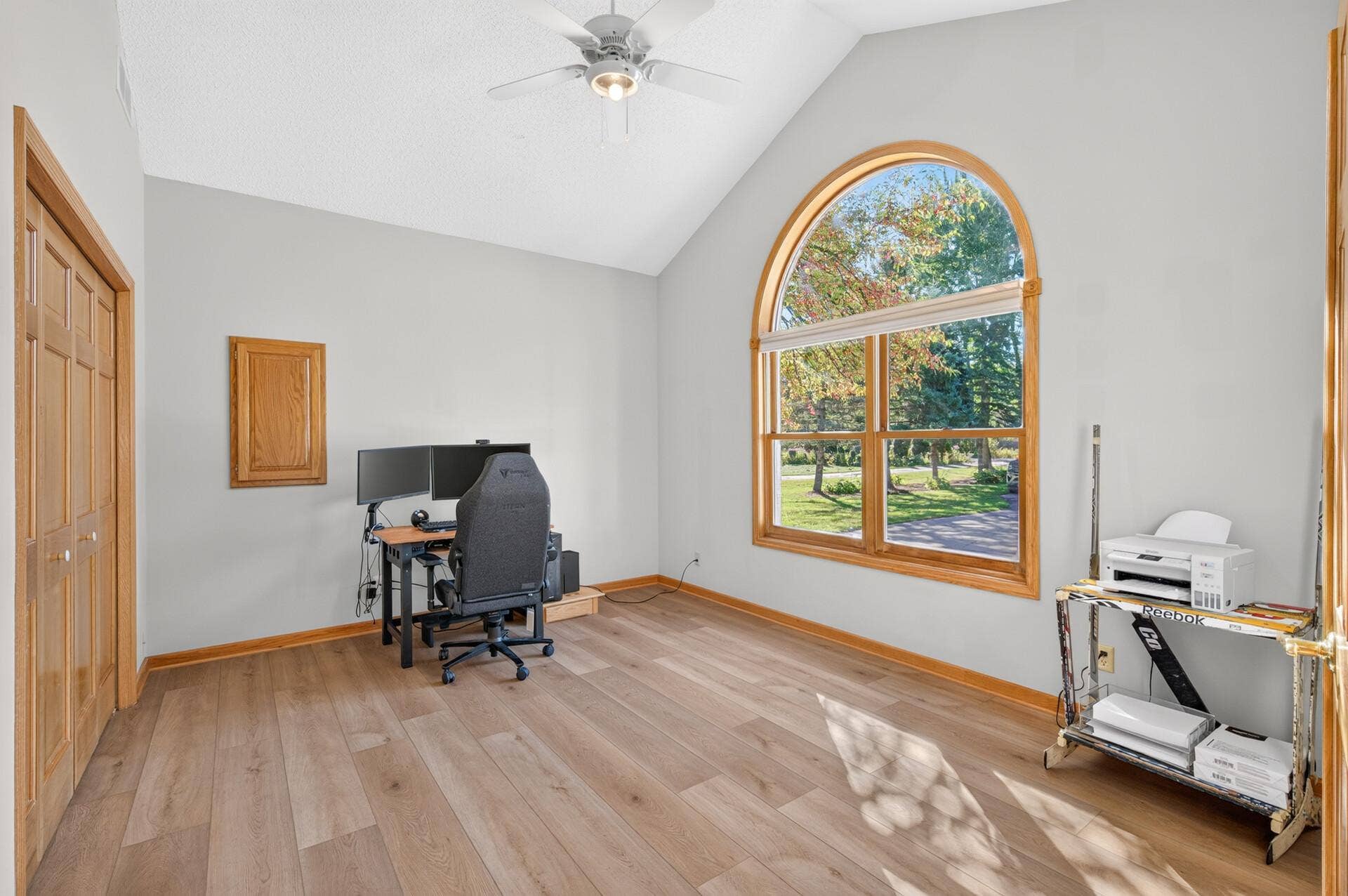 9196 Jewel Lane N, Forest Lake, MN 55025 Large bedroom on the main level