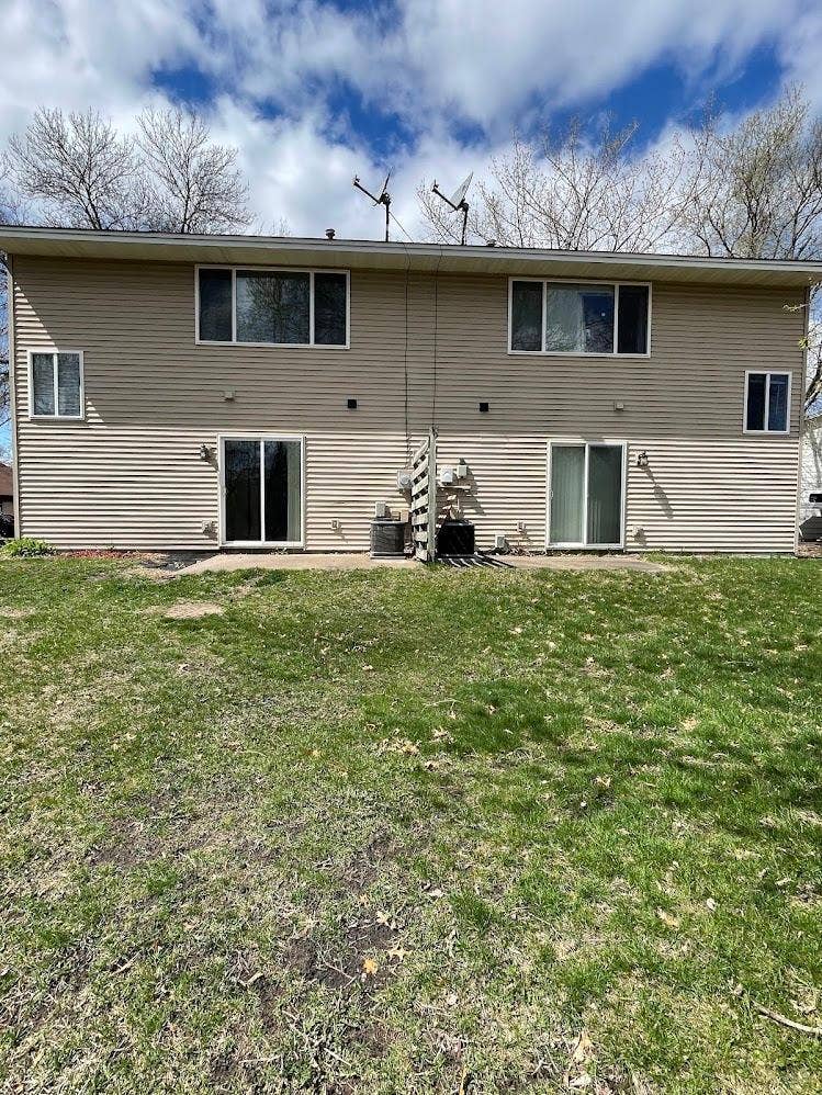 11931 Wintergreen St. NW, #1, Coon Rapids, MN 55448 11923-11931 Wintergreen picture 5.jpg