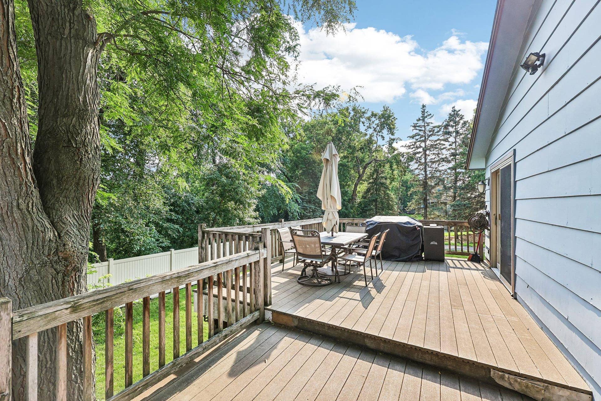 12501 63rd Avenue N, Maple Grove, MN 55369 12501 63rd Avenue N, Maple Grove, MN 55369