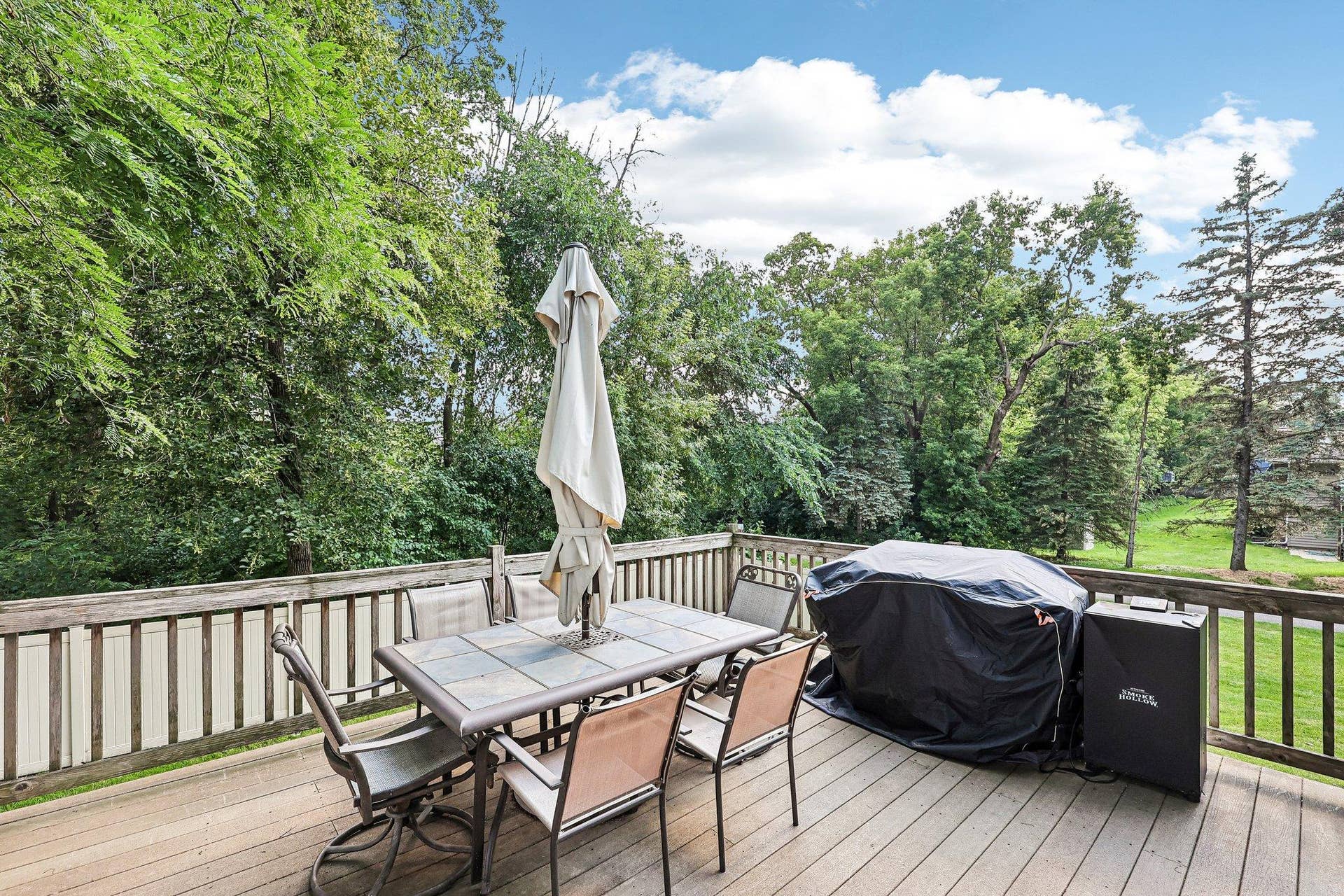 12501 63rd Avenue N, Maple Grove, MN 55369 12501 63rd Avenue N, Maple Grove, MN 55369