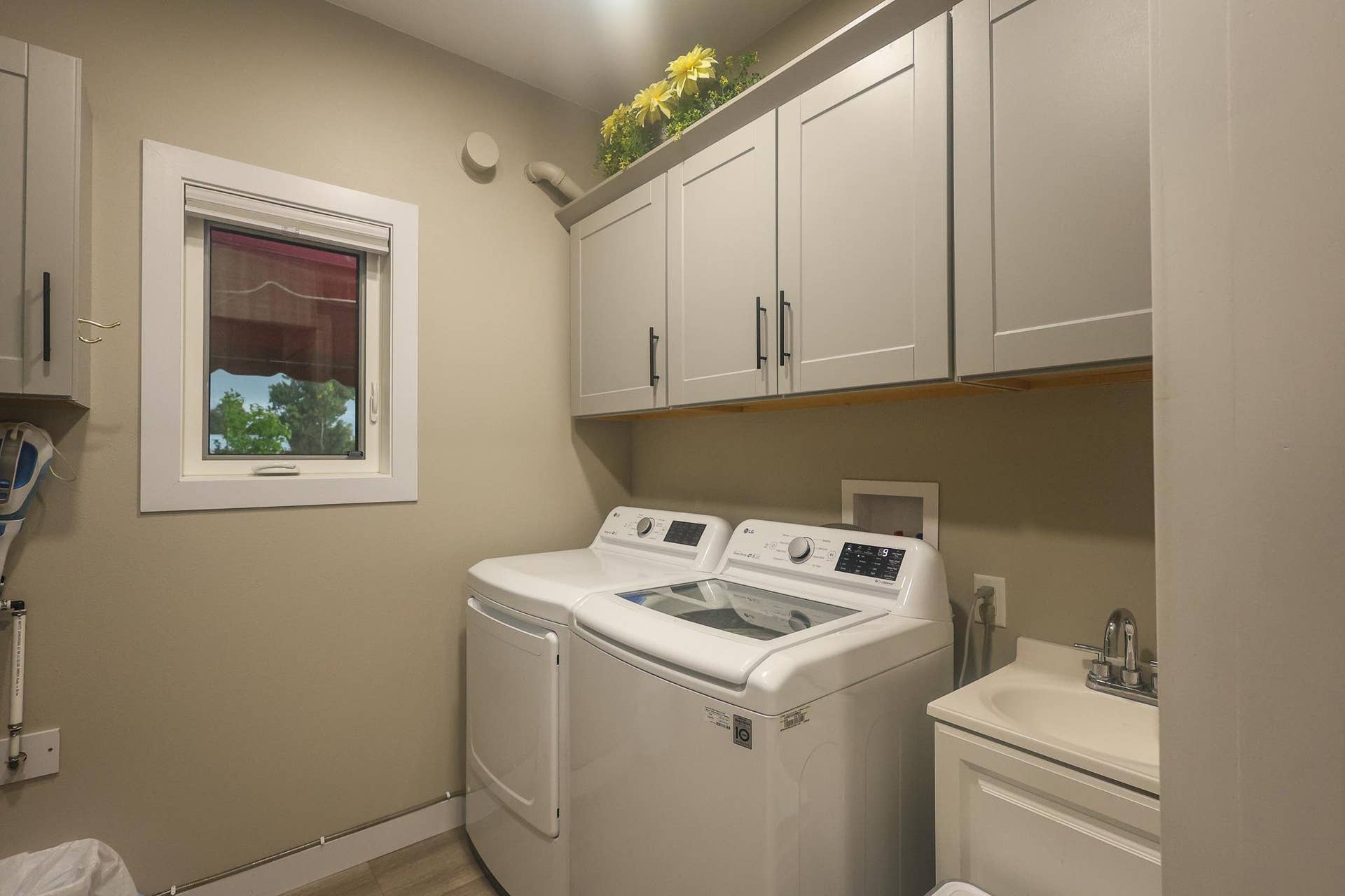 573 Railroad Avenue, Gonvick, MN 56644 573 Laundry.jpg