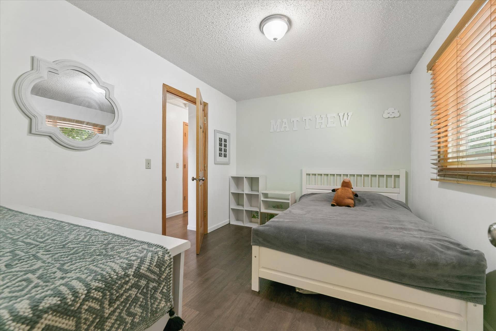 6242 Whispering Oaks Drive, Eden Prairie, MN 55346 28-6242 Whispering Oaks Dr Eden Prairie, MN 55346_22 copy.jpg