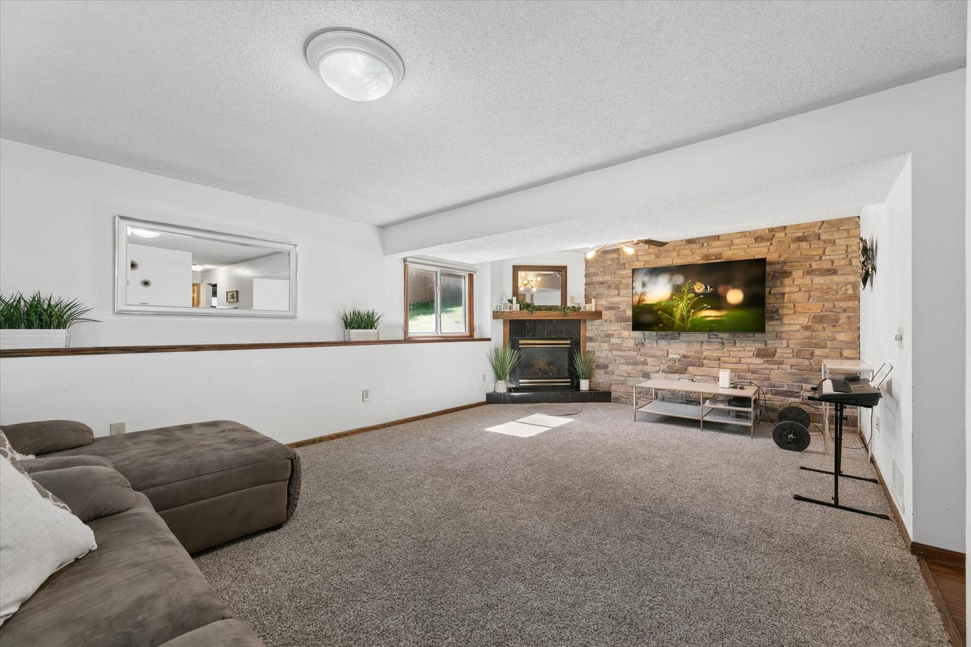 6242 Whispering Oaks Drive, Eden Prairie, MN 55346 44-6242 Whispering Oaks Dr Eden Prairie, MN 55346_38 copy.jpg