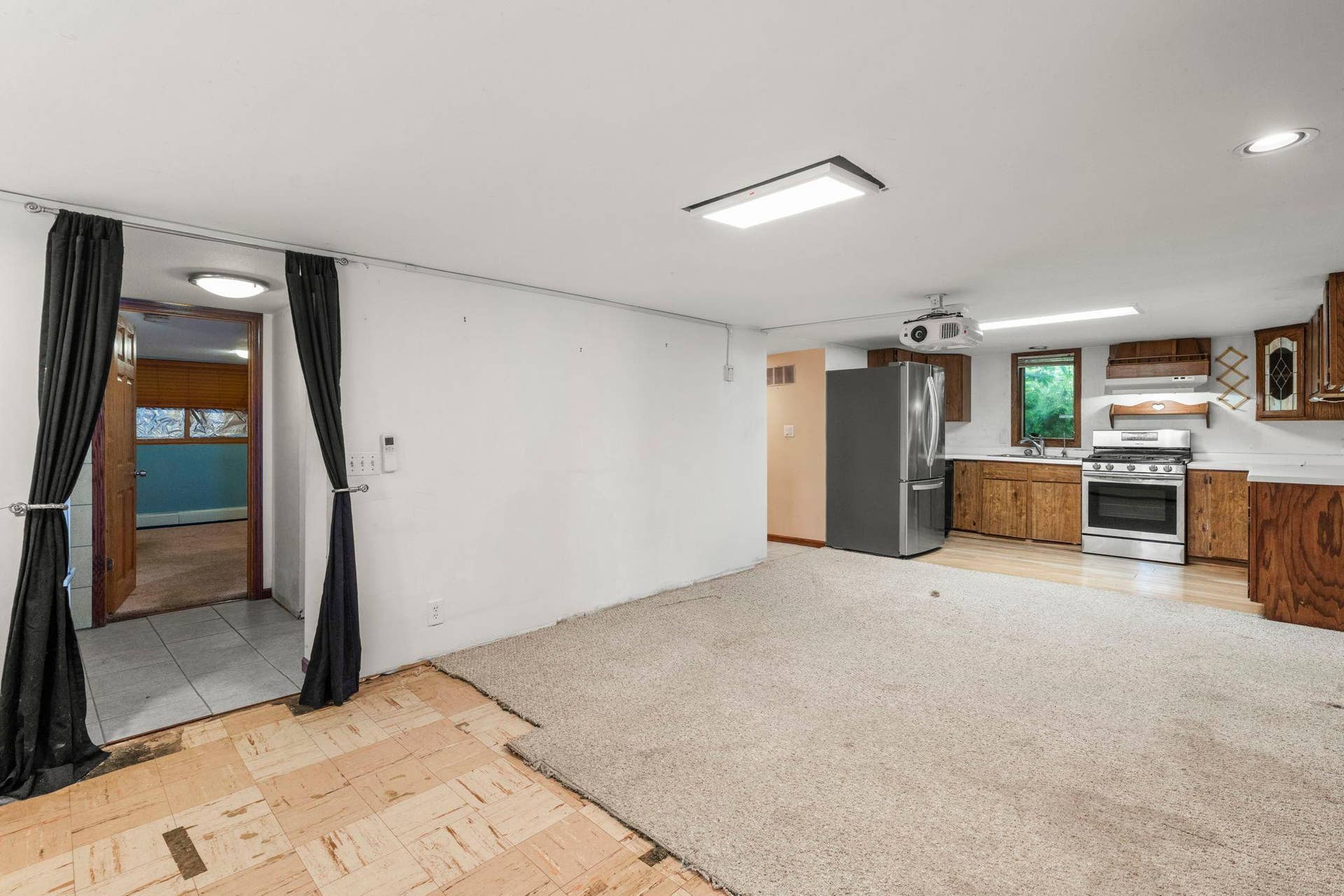6824 E Fish Lake Road, Maple Grove, MN 55369 44-web-or-mls-6824 E Fish Lake Rd-196.jpg
