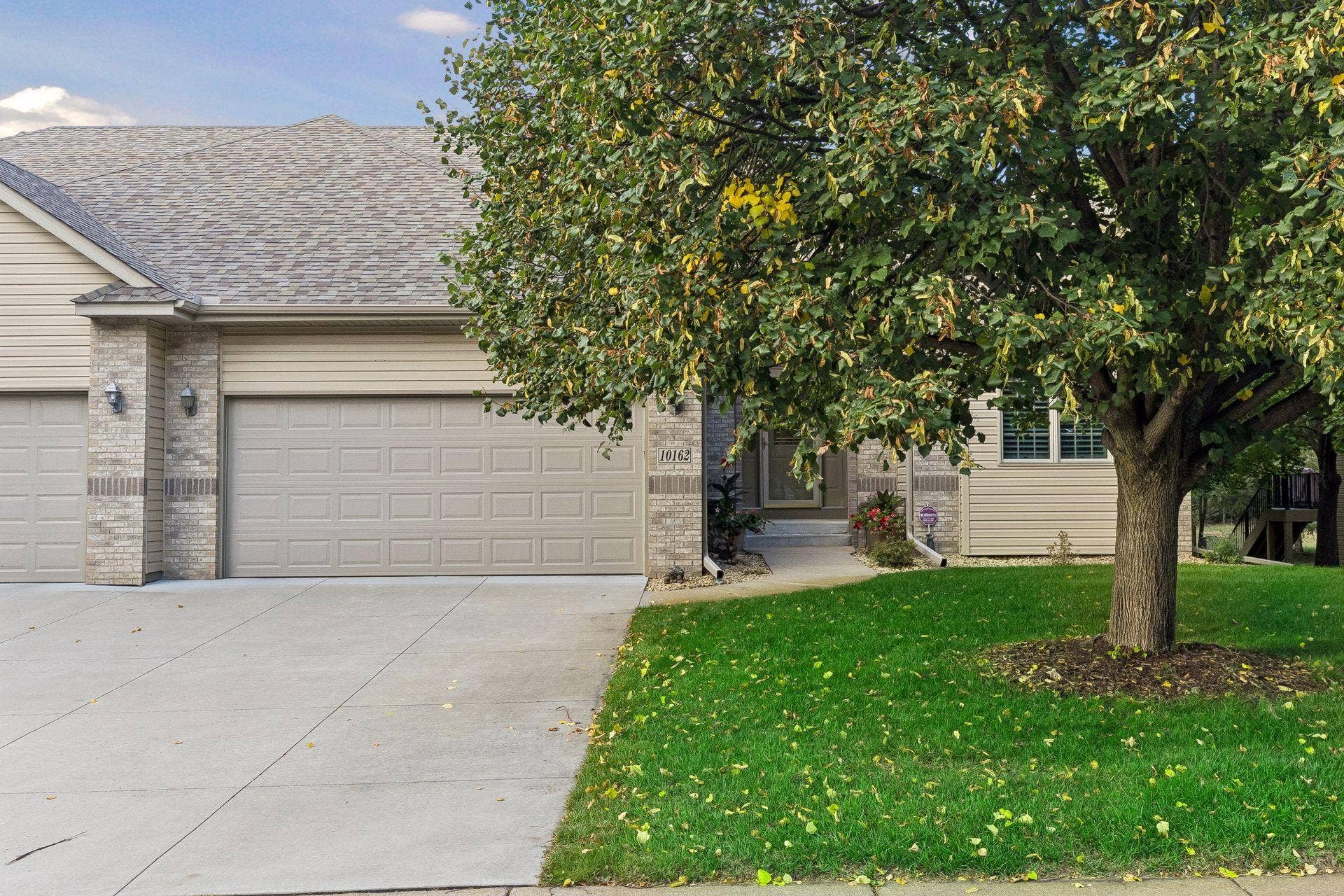10162 Chestnut Circle N, Brooklyn Park, MN 55443 10162 Chestnut Circle N, Brooklyn Park, MN 55443