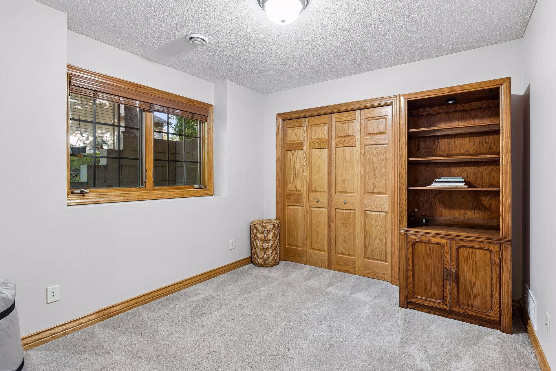 10162 Chestnut Circle N, Brooklyn Park, MN 55443 10162 Chestnut Circle N, Brooklyn Park, MN 55443