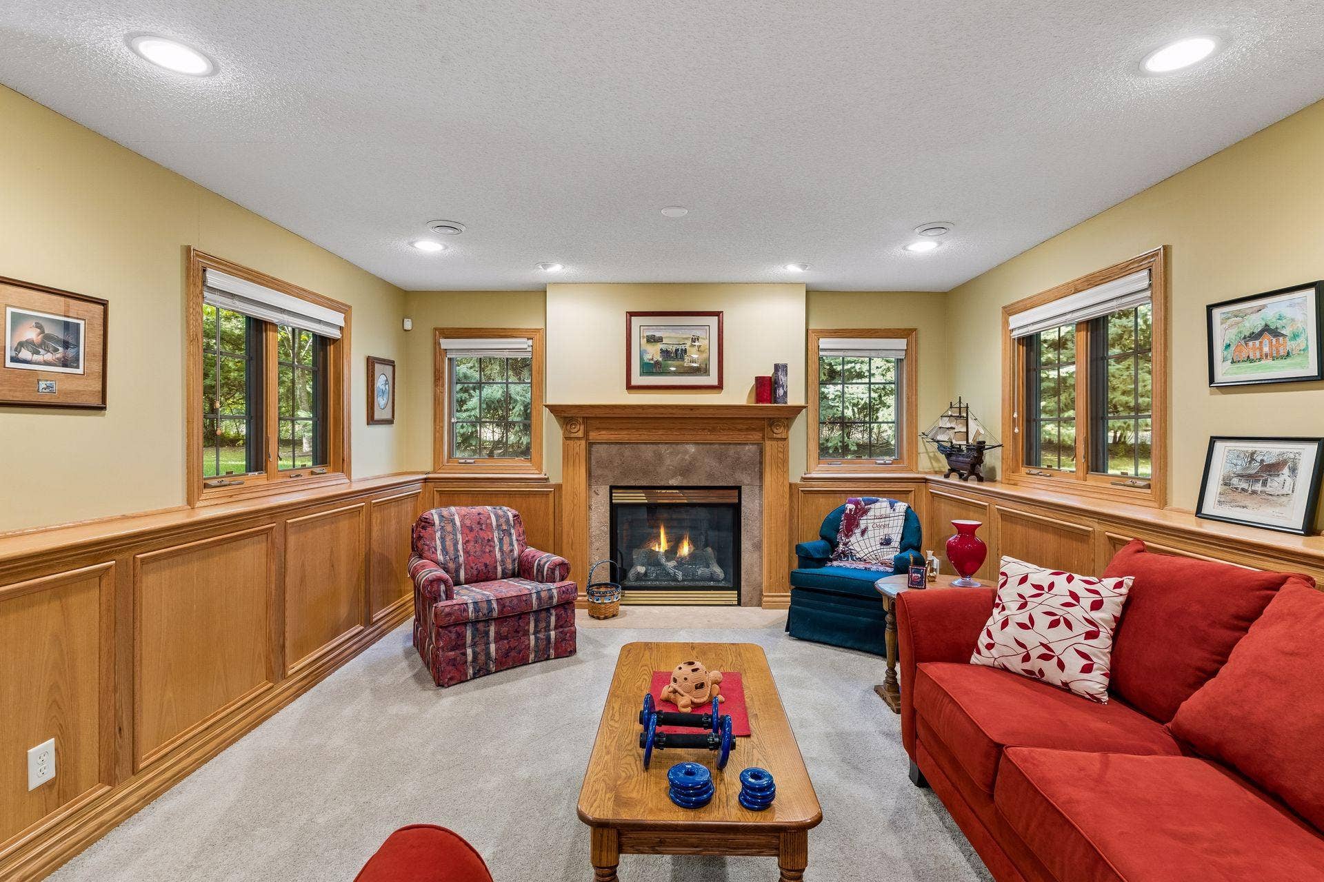 10162 Chestnut Circle N, Brooklyn Park, MN 55443 10162 Chestnut Circle N, Brooklyn Park, MN 55443