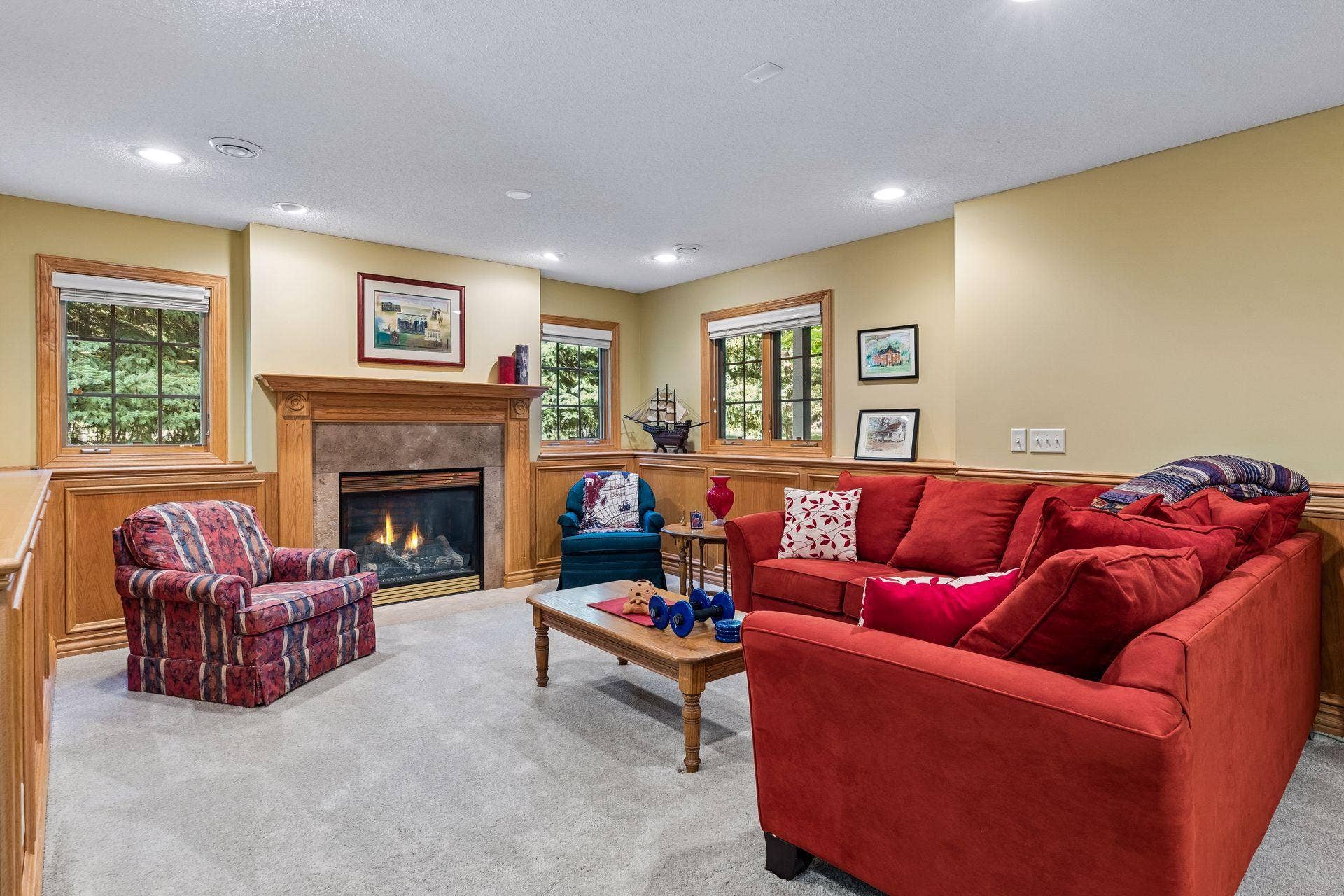 10162 Chestnut Circle N, Brooklyn Park, MN 55443 10162 Chestnut Circle N, Brooklyn Park, MN 55443