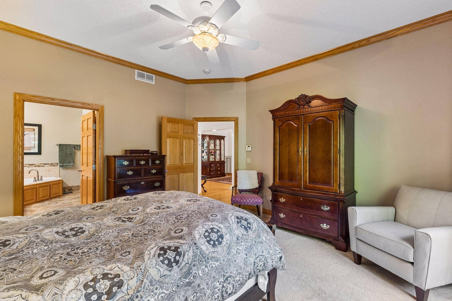 10162 Chestnut Circle N, Brooklyn Park, MN 55443 10162 Chestnut Circle N, Brooklyn Park, MN 55443