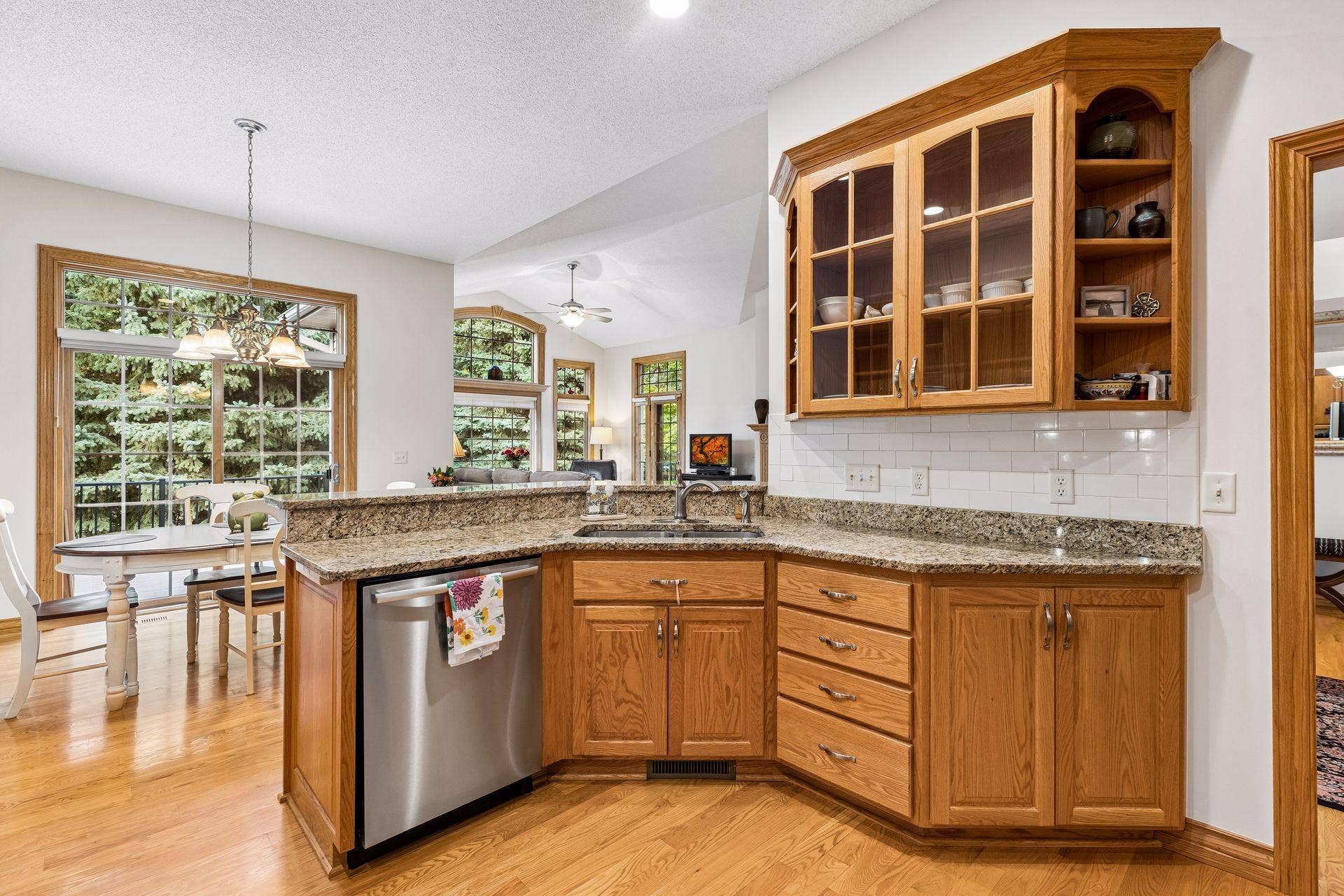 10162 Chestnut Circle N, Brooklyn Park, MN 55443 10162 Chestnut Circle N, Brooklyn Park, MN 55443