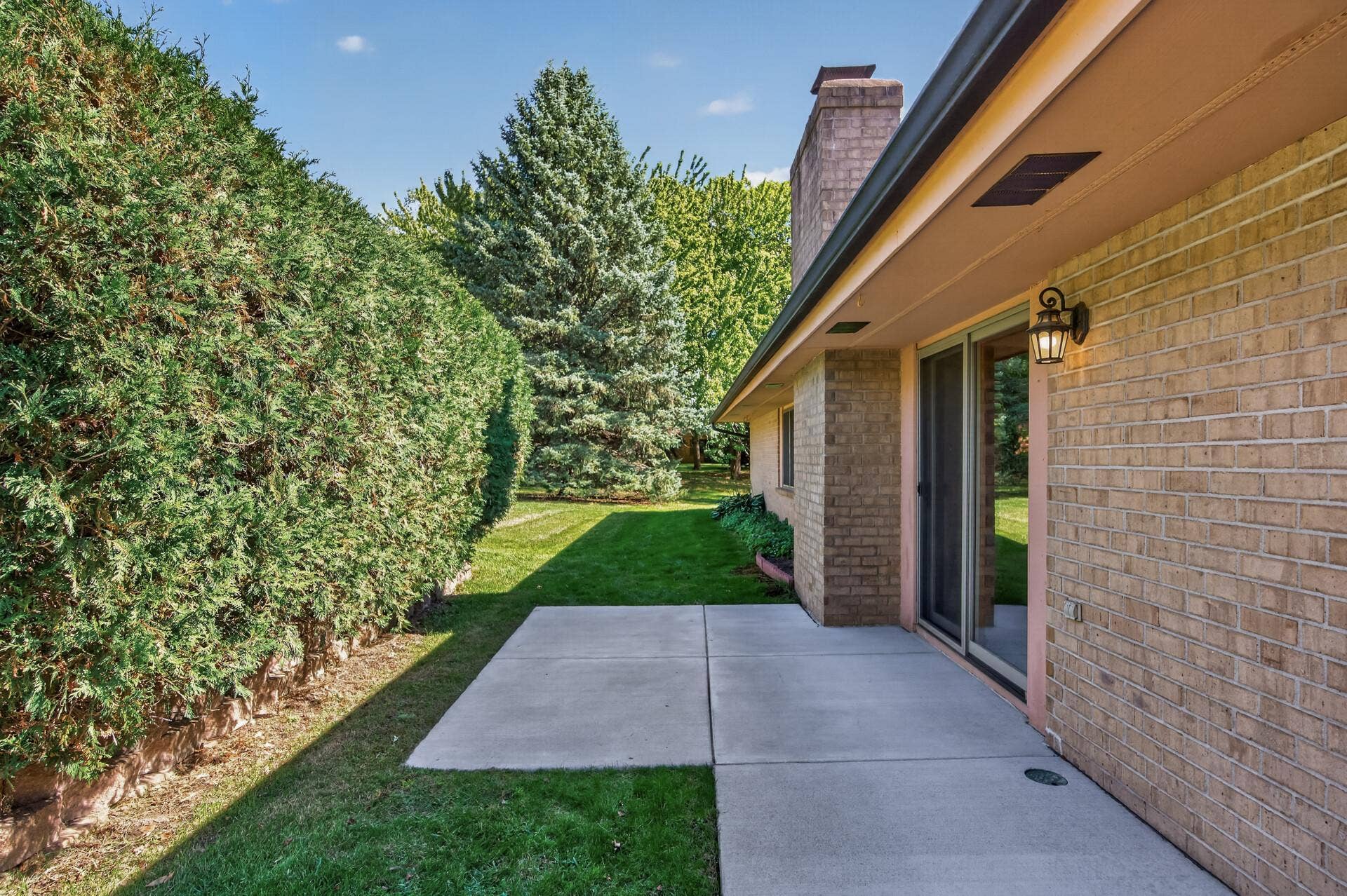 2813 Robinwood Way, Woodbury, MN 55125 27_2813_Robinwood26_mls.jpg