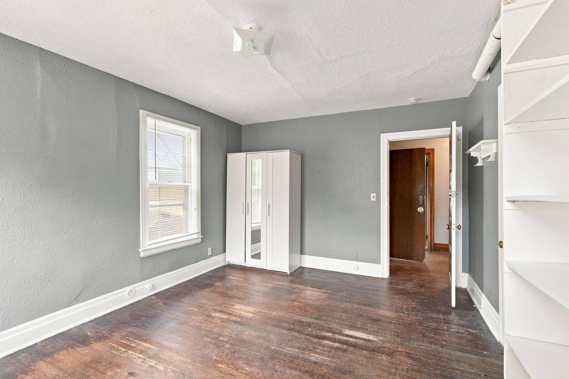 416 8th Avenue SE, 50, Minneapolis, MN 55414 28-web-or-mls-416 SE 8th Ave-28.jpg