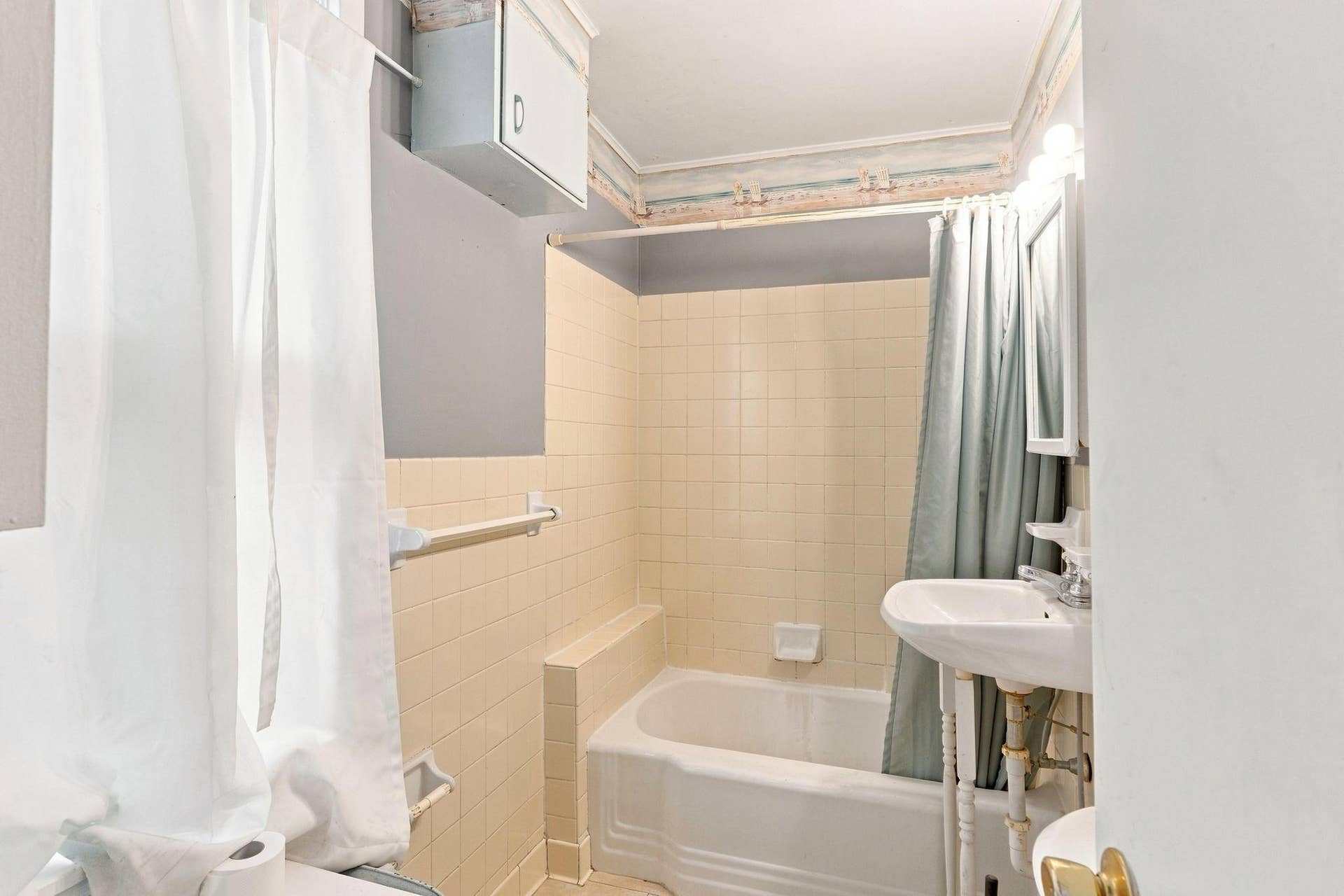 416 8th Avenue SE, 50, Minneapolis, MN 55414 24-web-or-mls-416 SE 8th Ave-24.jpg