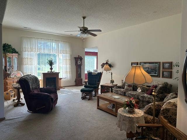 734 32nd Street NW, Bemidji, MN 56601 Living Room.jpeg