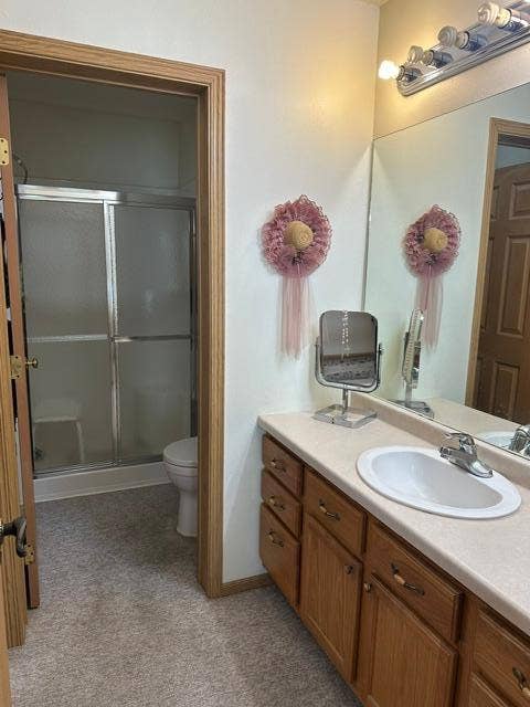 734 32nd Street NW, Bemidji, MN 56601 Full Bath.jpeg