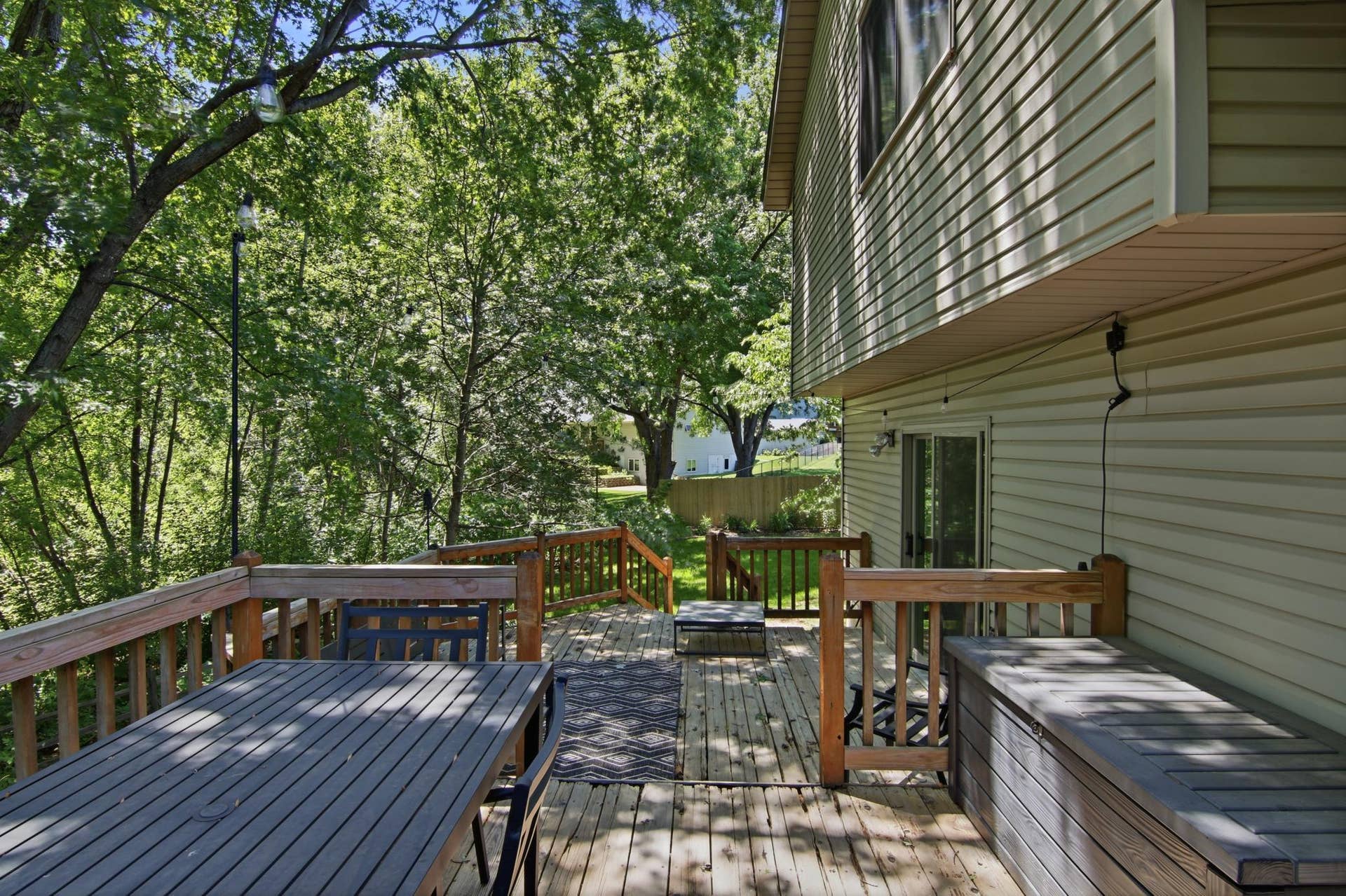 9953 Starlight Drive, Woodbury, MN 55125 9953 Starlight Drive, Woodbury, MN 55125