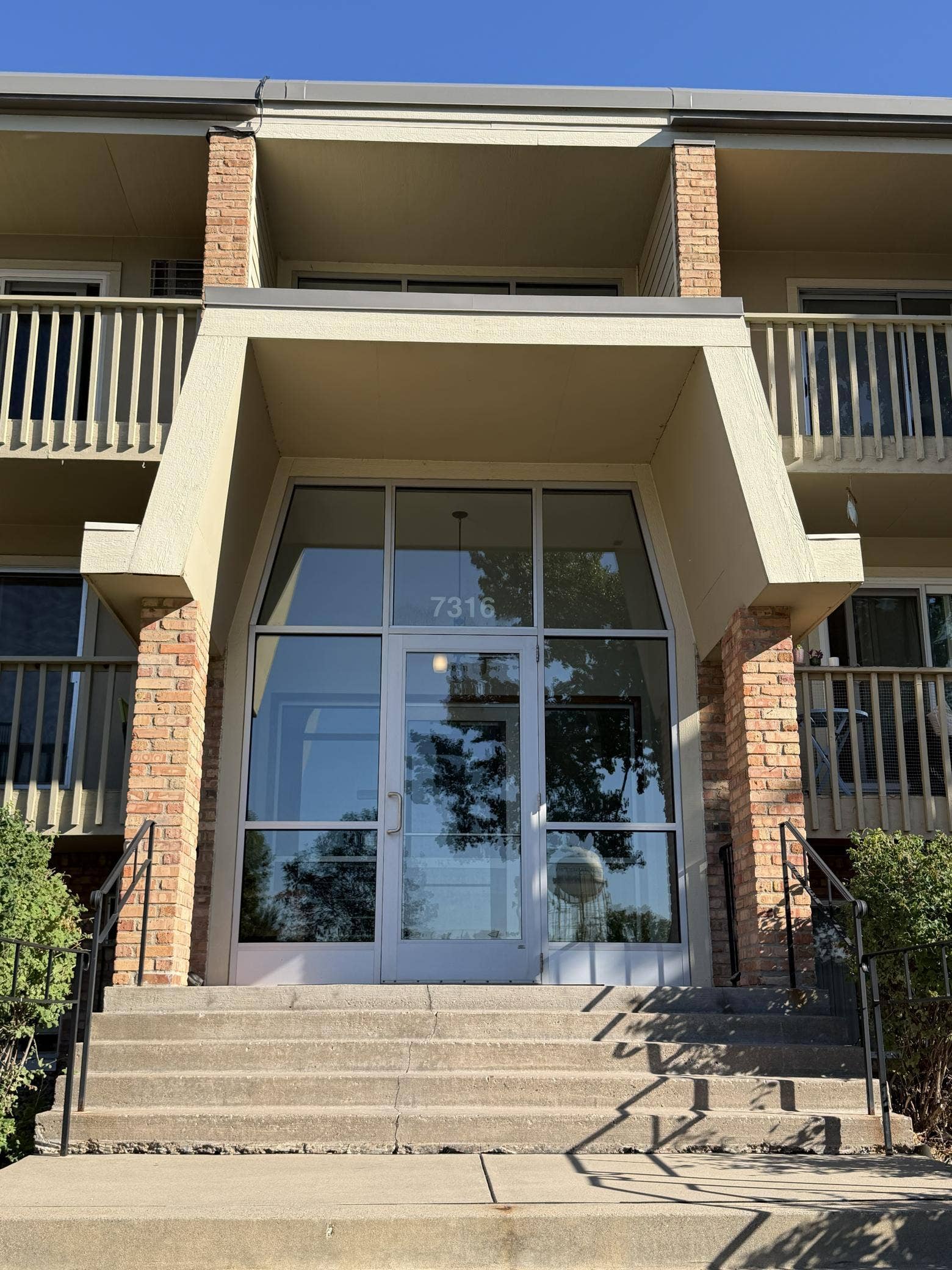 7316 W 22nd Street, #305, Saint Louis Park, MN 55426 7316 Building Front