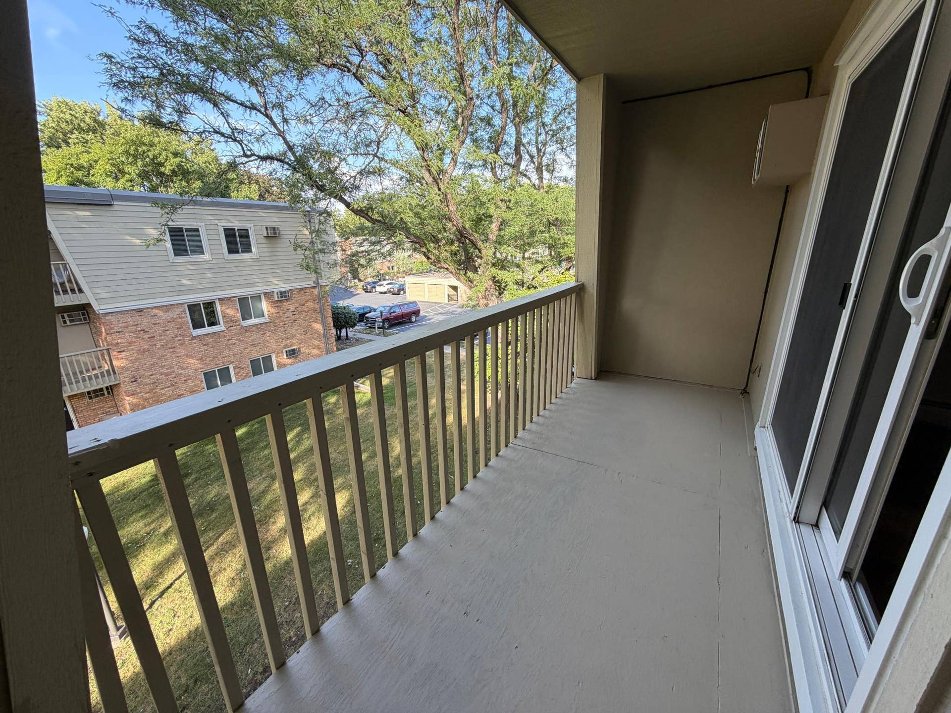7316 W 22nd Street, #305, Saint Louis Park, MN 55426 Balcony to East