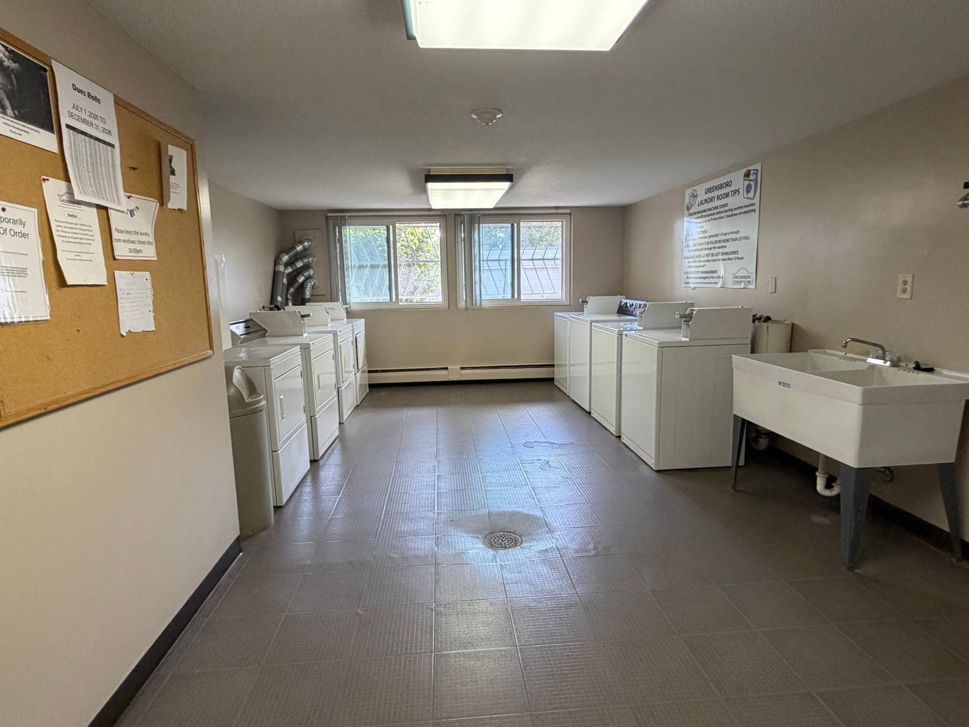 7316 W 22nd Street, #305, Saint Louis Park, MN 55426 Laundry Facility (2).jpg
