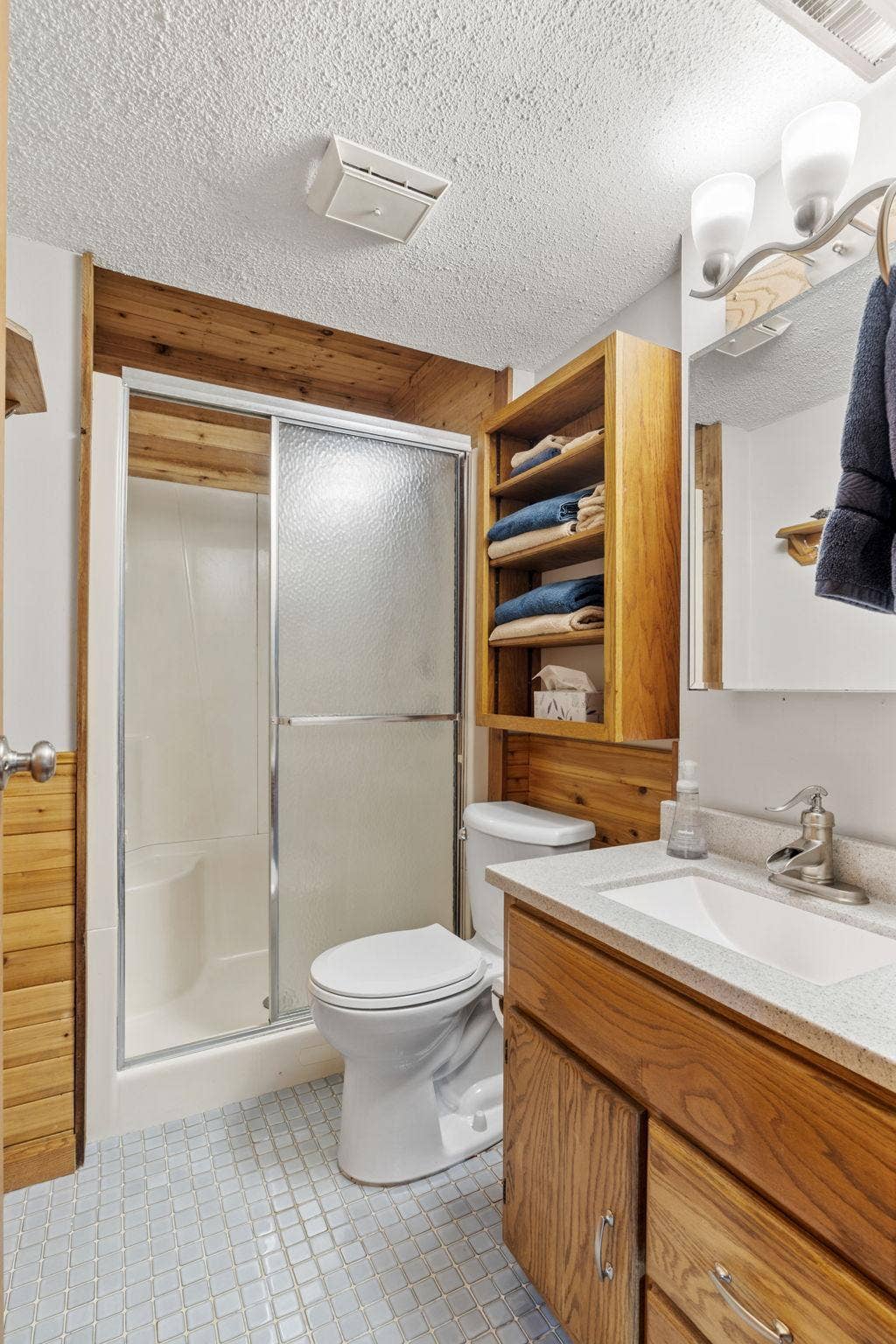 3/4 Bathroom