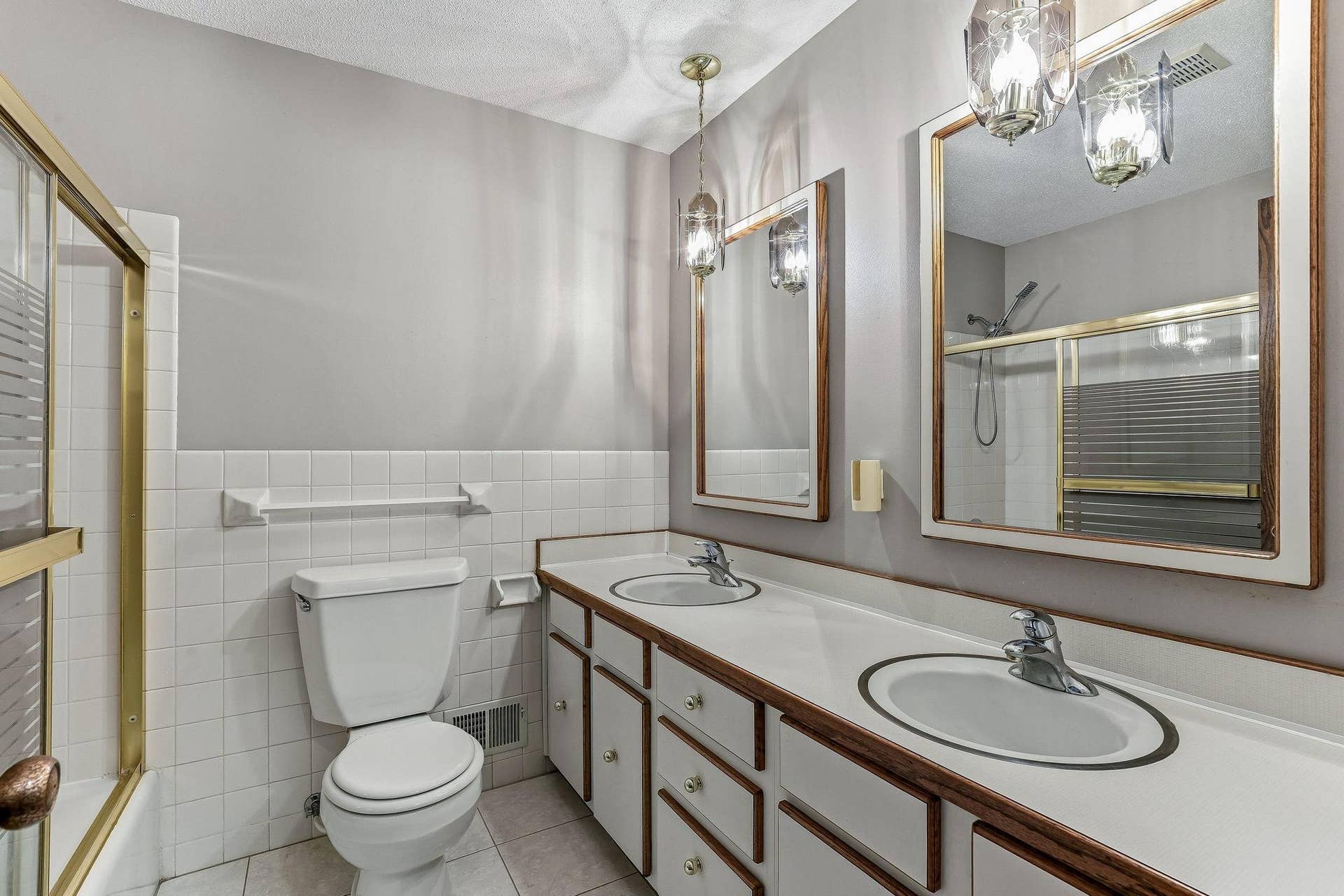 10448 106th Place N, Maple Grove, MN 55369 25-web-or-mls-10448-106th-Pl-25.jpg