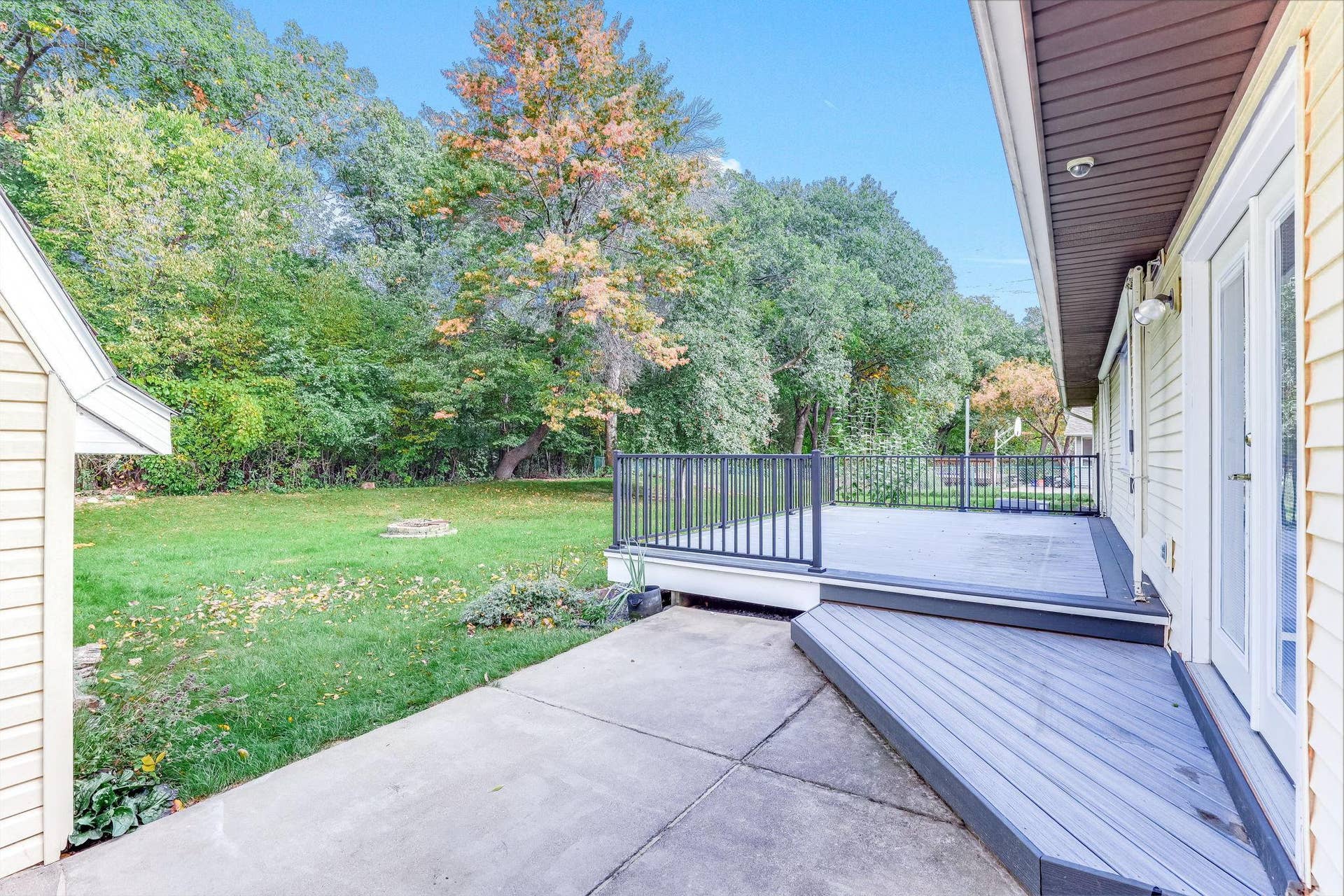 10448 106th Place N, Maple Grove, MN 55369 36-web-or-mls-10448-106th-Pl-36.jpg