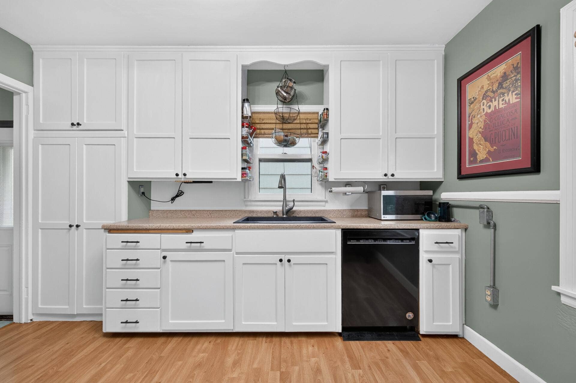 5740 22nd Avenue S, 82, Minneapolis, MN 55417 10_5740_22nd10_mls.jpg