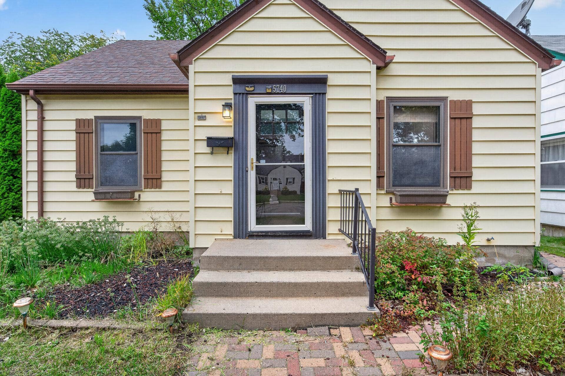 5740 22nd Avenue S, 82, Minneapolis, MN 55417 04_5740_22nd4_mls.jpg