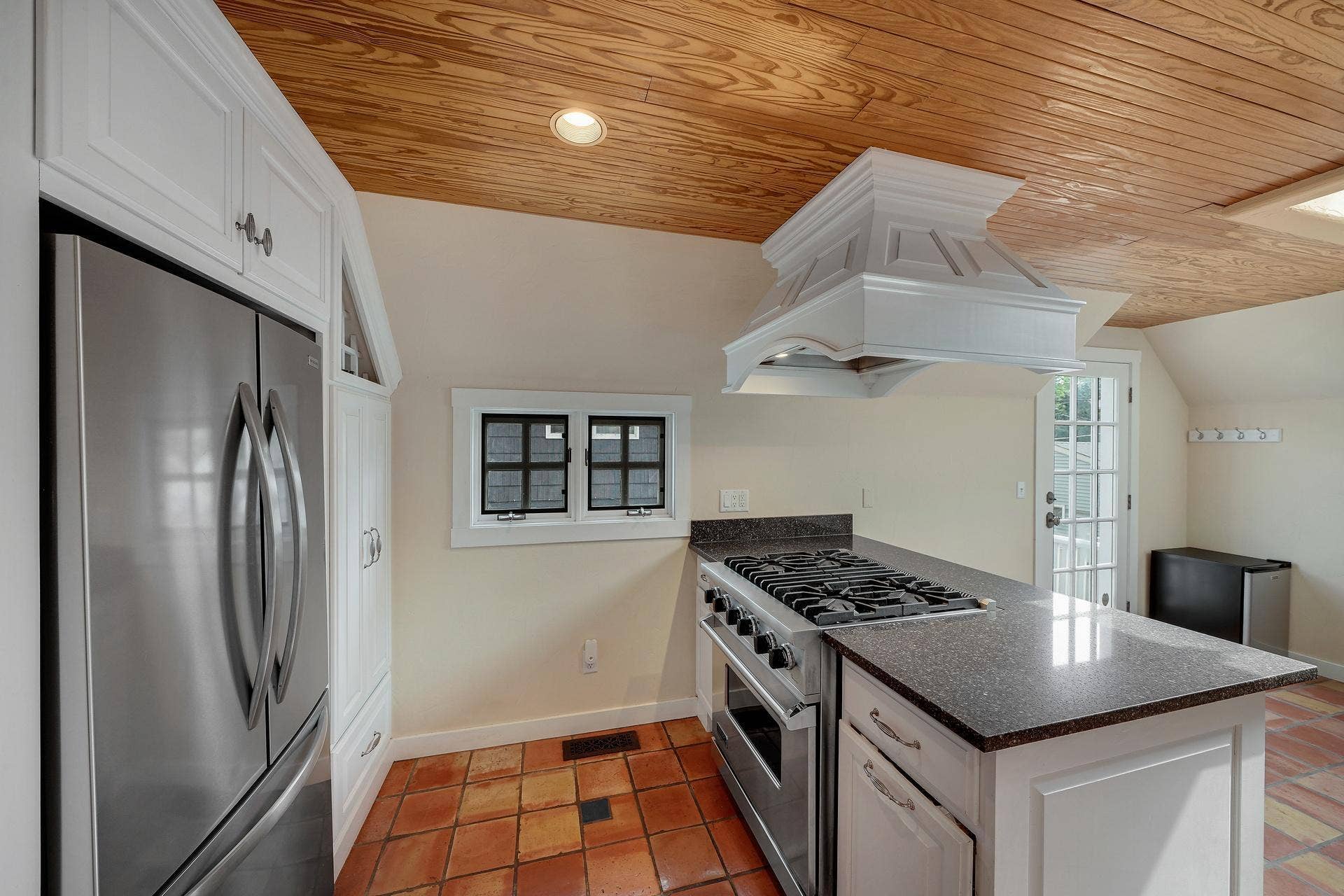 1170 Fairmount Avenue, 100, Saint Paul, MN 55105 1170 Fairmount Avenue, 100, Saint Paul, MN 55105