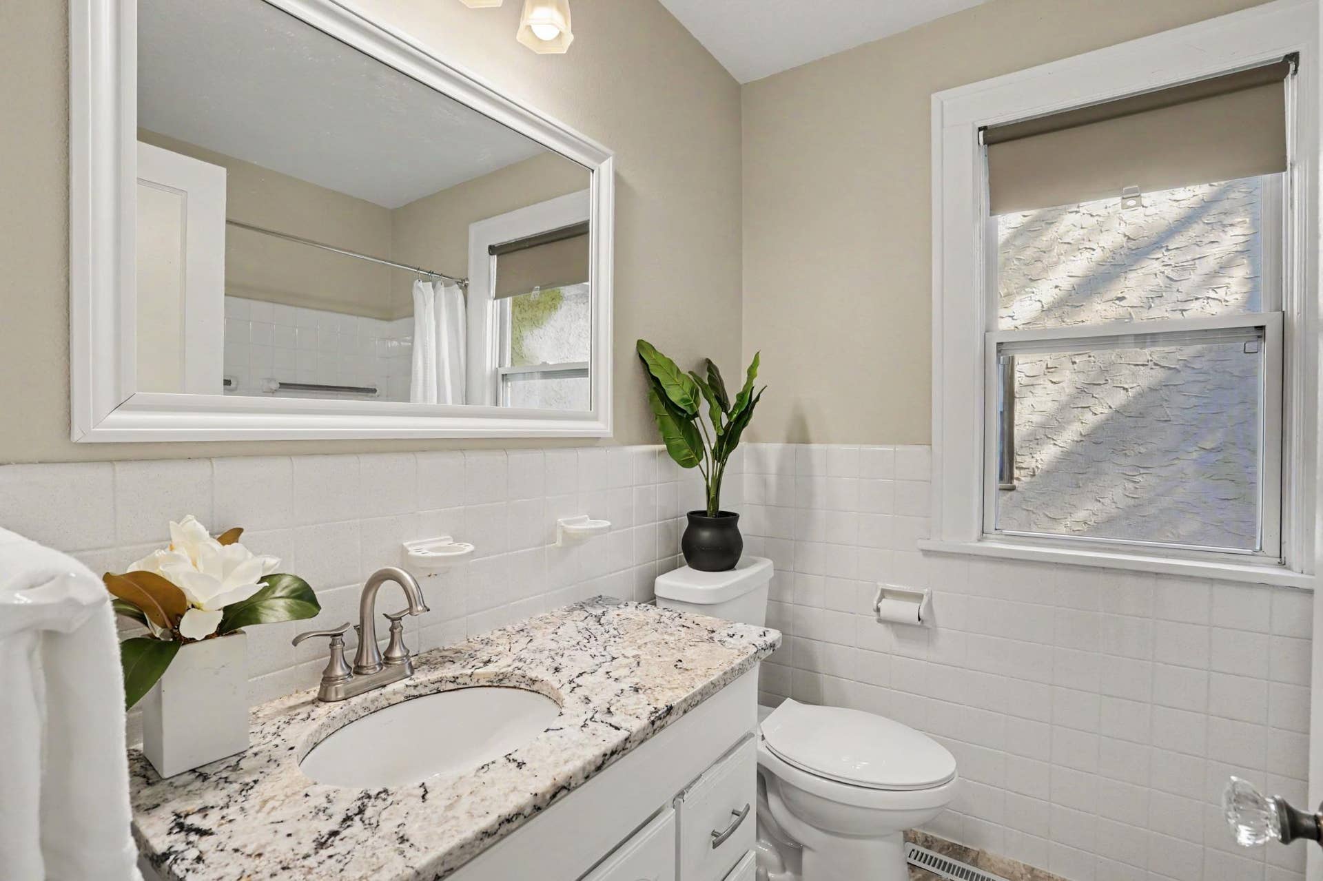 2115 Palace Avenue, 95, Saint Paul, MN 55105 Full bathroom - main level