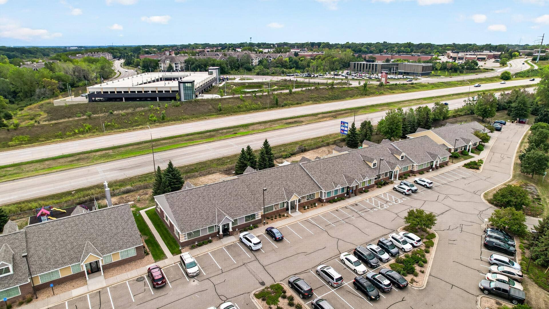 1103 Weir Drive, #200, Woodbury, MN 55125 1103 Weir Drive, #200, Woodbury, MN 55125