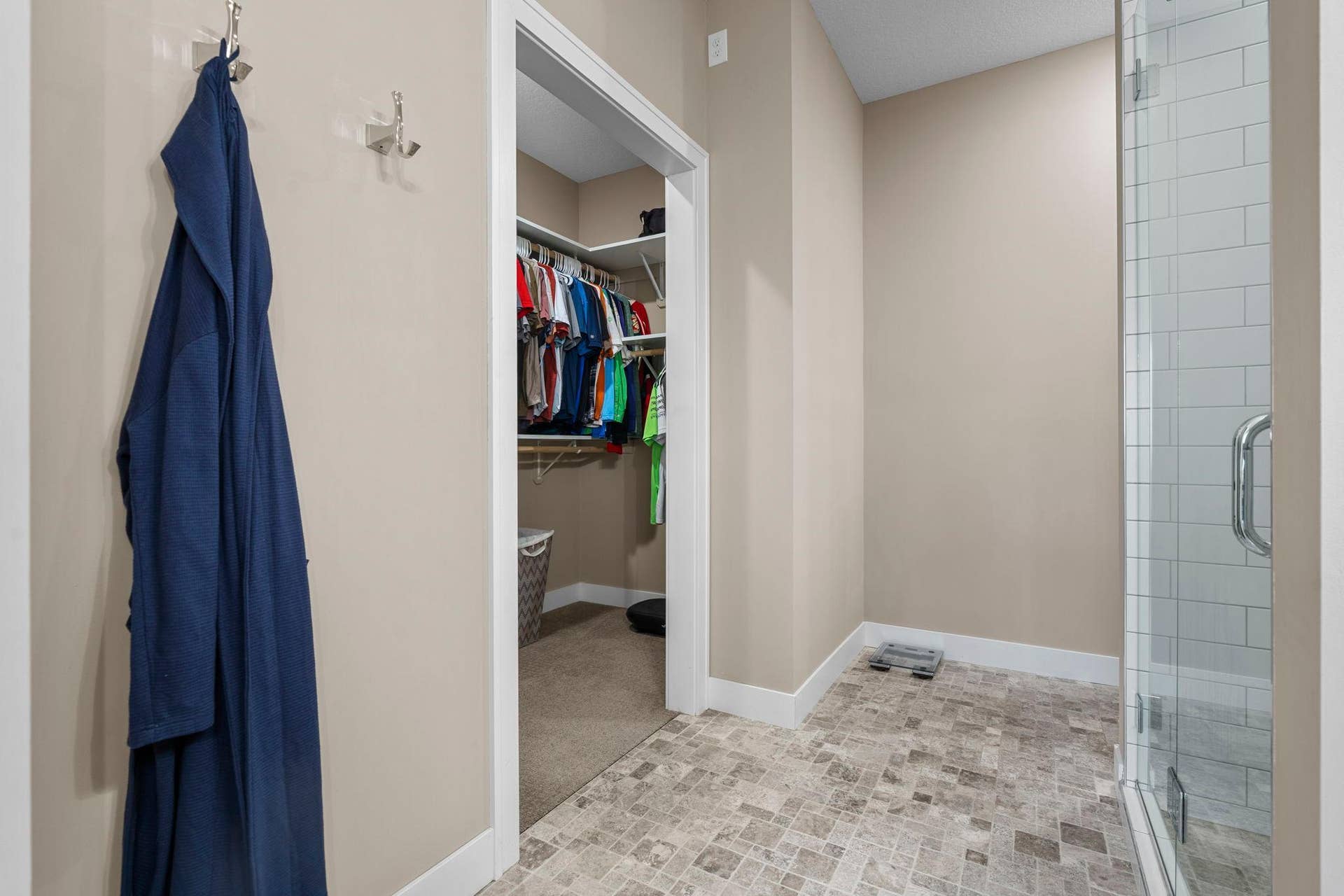 5190 Sundial Lane, Woodbury, MN 55129 Heated Floors in Primary Bathroom