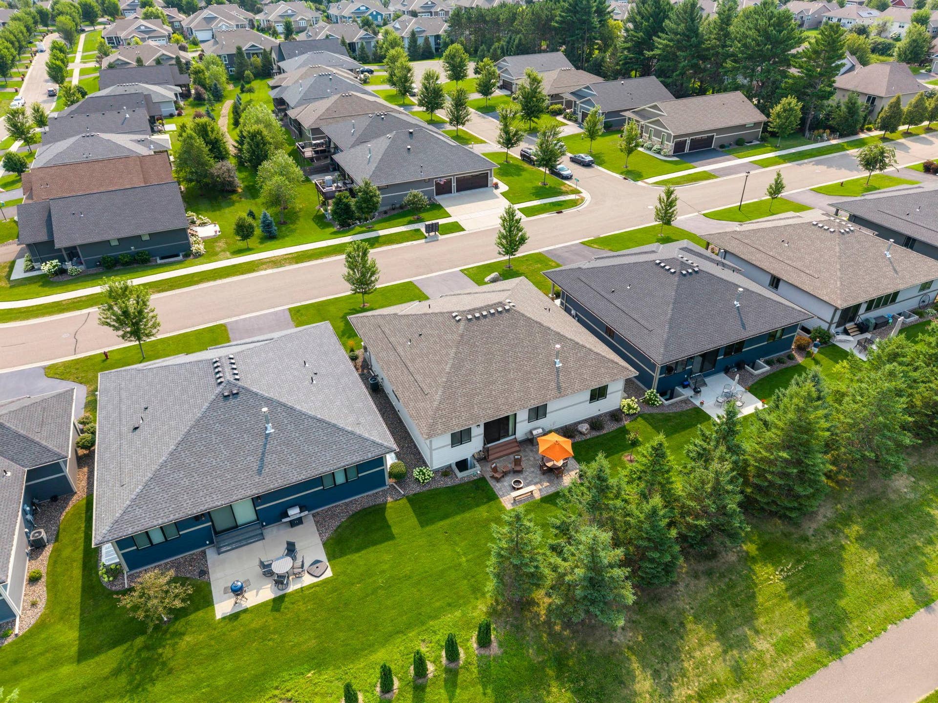 5190 Sundial Lane, Woodbury, MN 55129 5190 Sundial Lane, Woodbury, MN 55129
