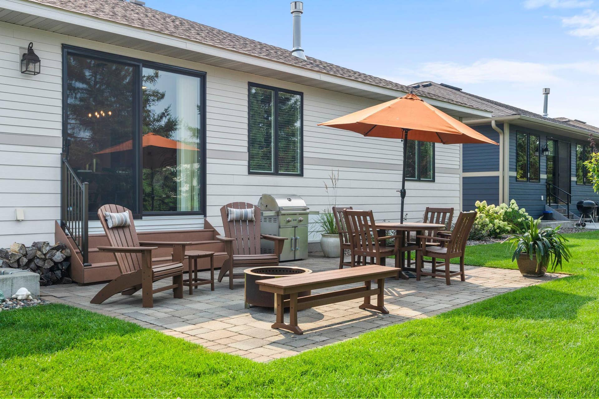 5190 Sundial Lane, Woodbury, MN 55129 Walkout Patio