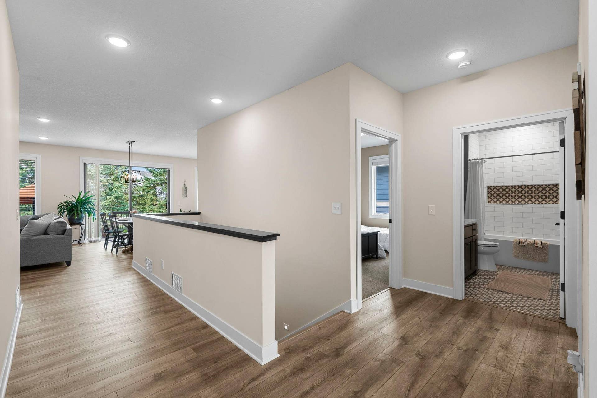 5190 Sundial Lane, Woodbury, MN 55129 Open space