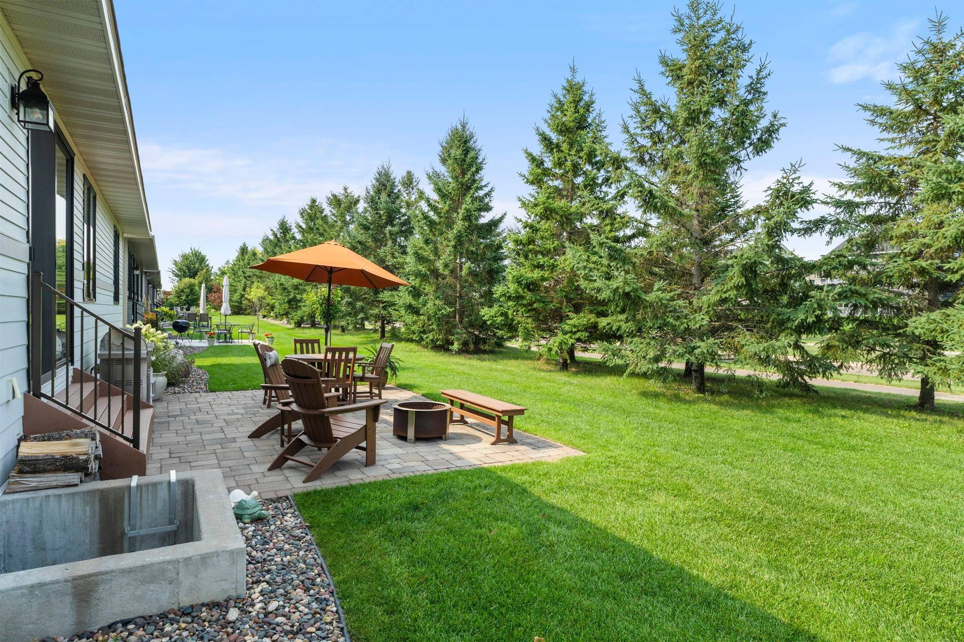 5190 Sundial Lane, Woodbury, MN 55129 5190 Sundial Lane, Woodbury, MN 55129