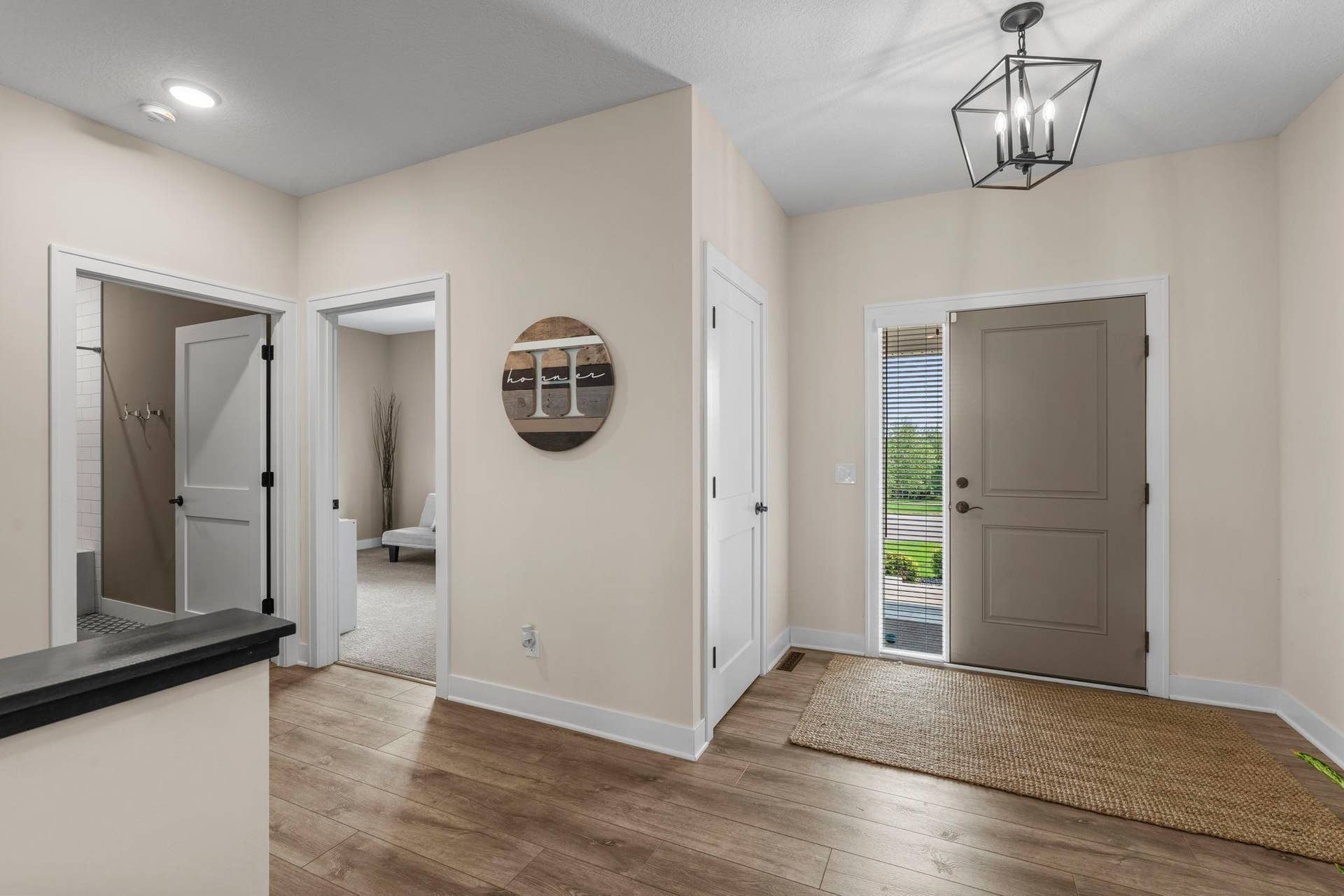5190 Sundial Lane, Woodbury, MN 55129 5190 Sundial Lane, Woodbury, MN 55129