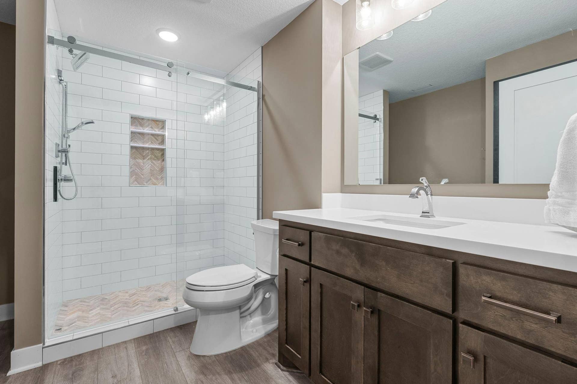 5190 Sundial Lane, Woodbury, MN 55129 Lower Level 3/4 Bath