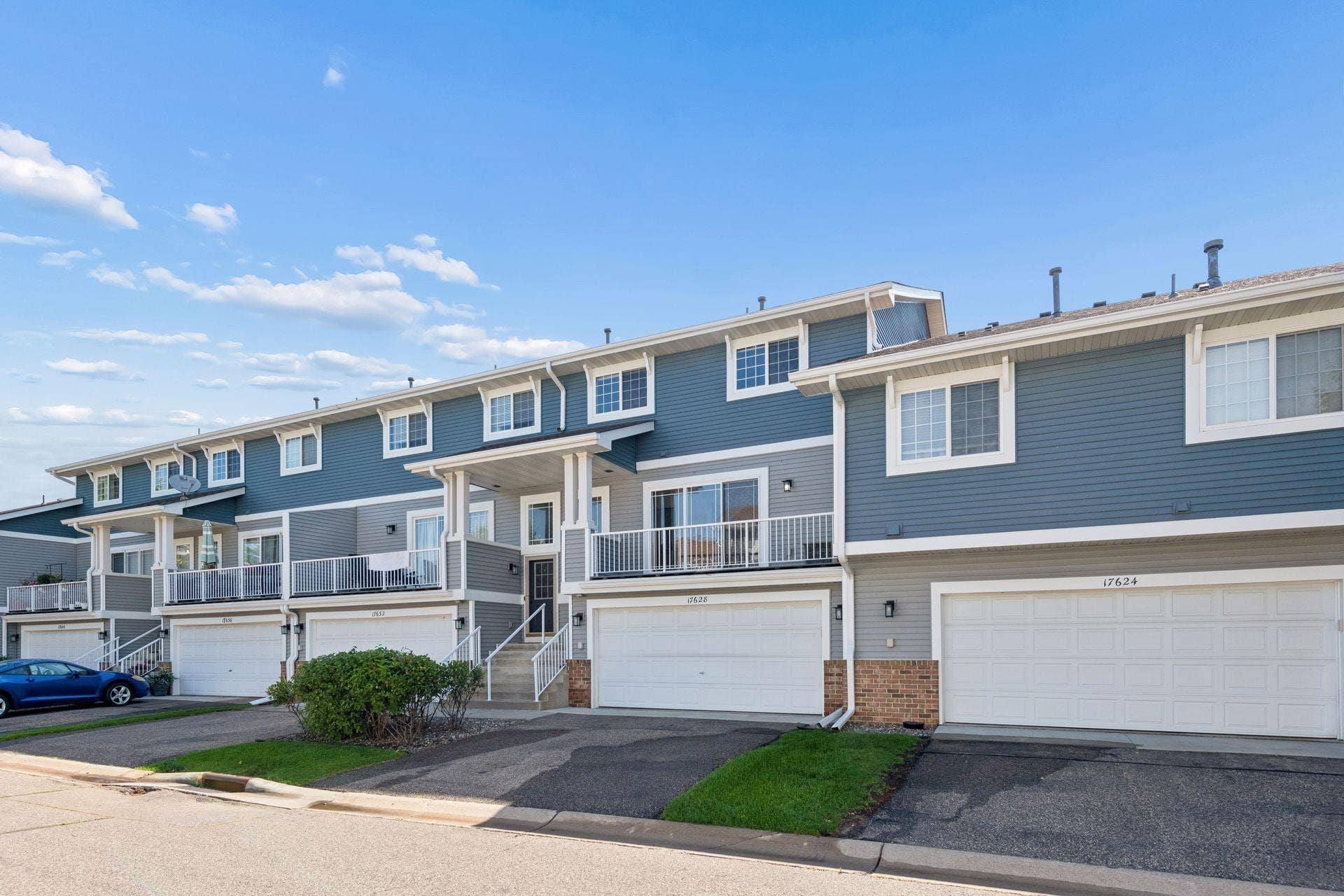 17628 69th Place N, Maple Grove, MN 55311 17628 69th Place N, Maple Grove, MN 55311