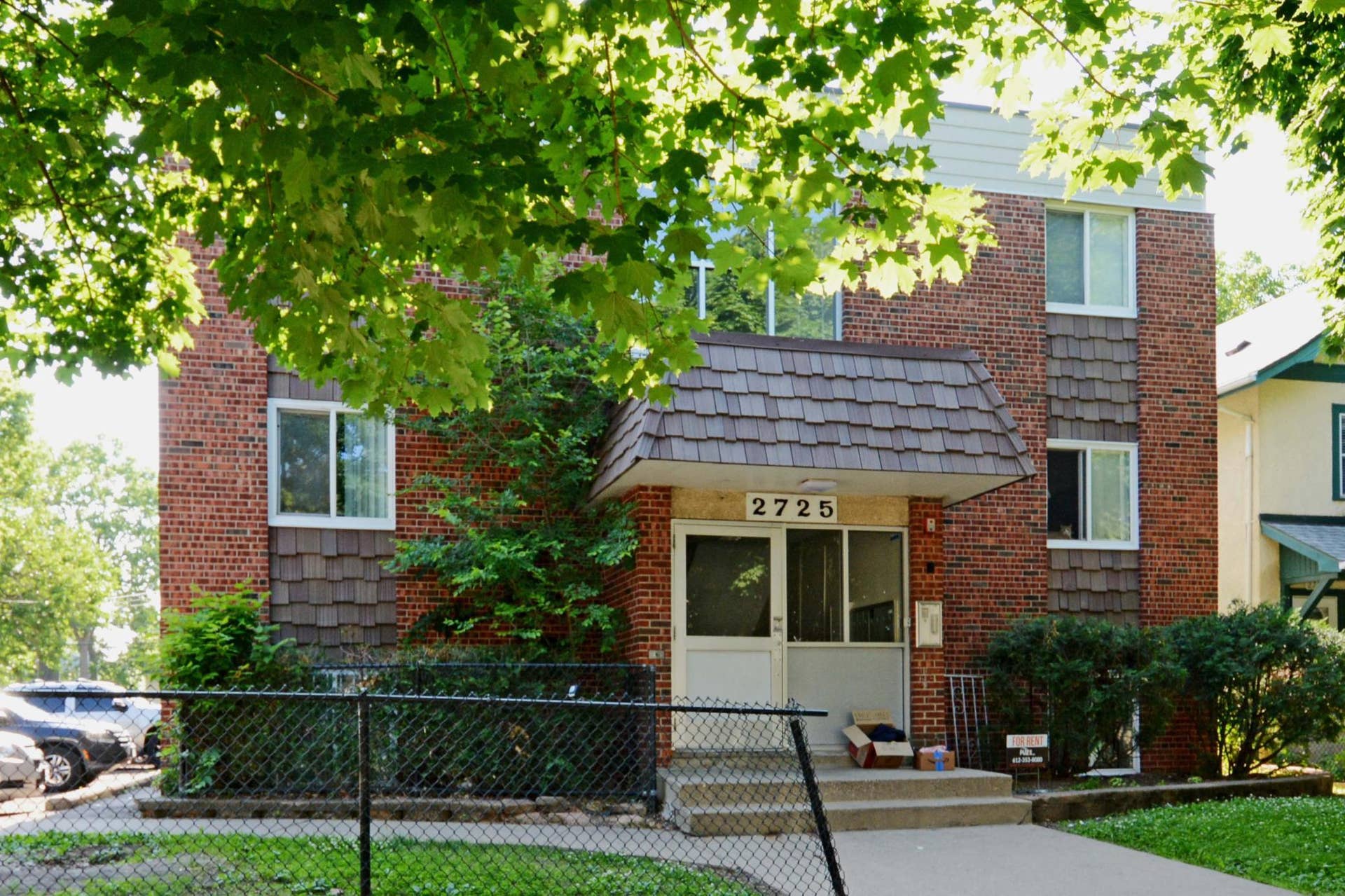 2725 Pleasant Avenue, 84, Minneapolis, MN 55408 2725 Pleasant Ave (101) 003.jpg