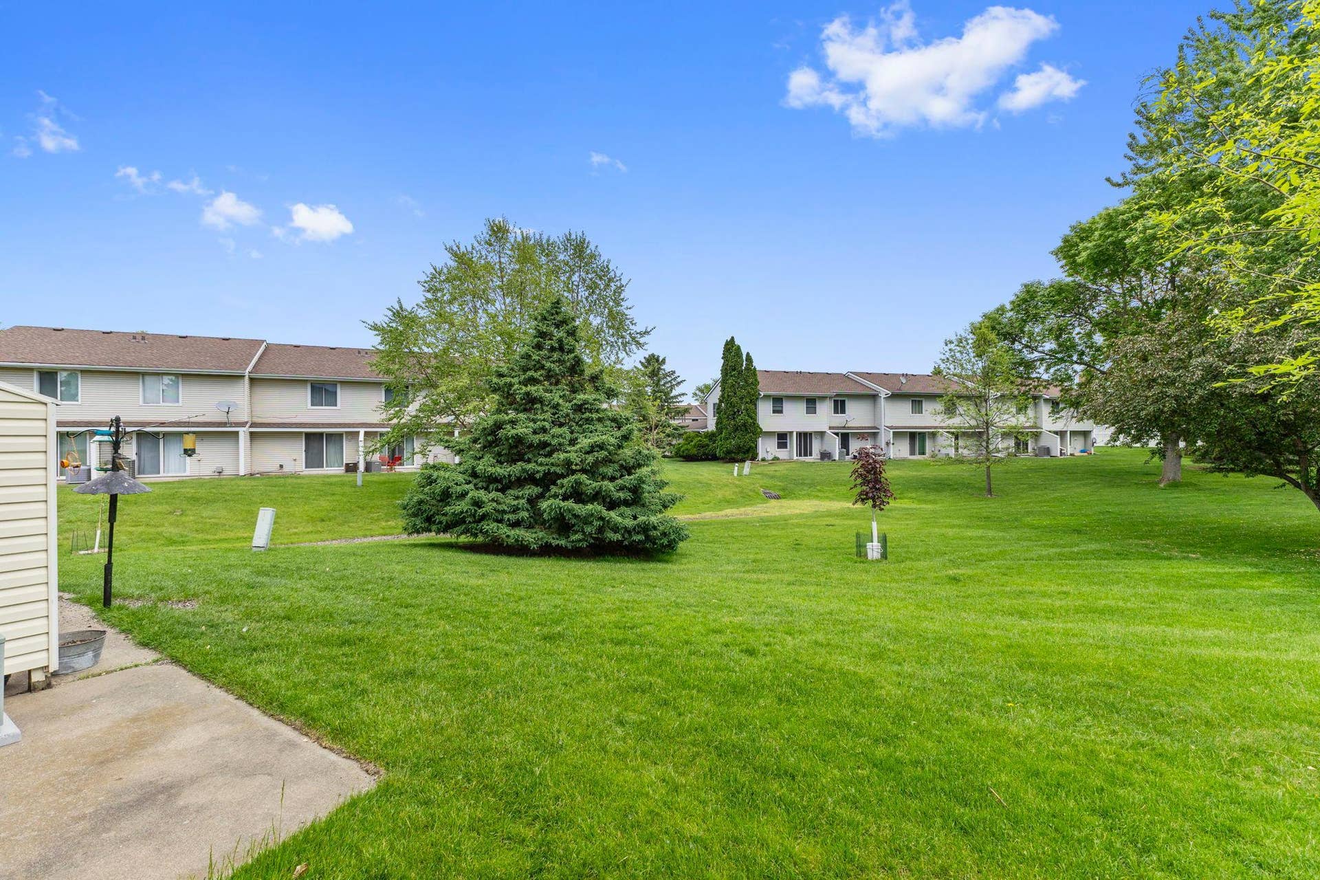 6666 Xerxes Place N, Brooklyn Center, MN 55430 6666 Xerxes Place N, Brooklyn Center, MN 55430
