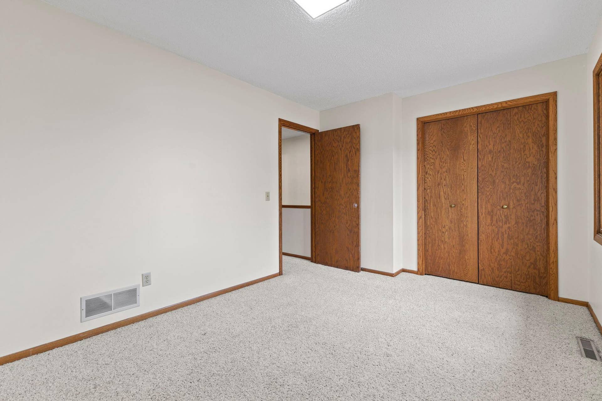 6666 Xerxes Place N, Brooklyn Center, MN 55430 Bedroom 2