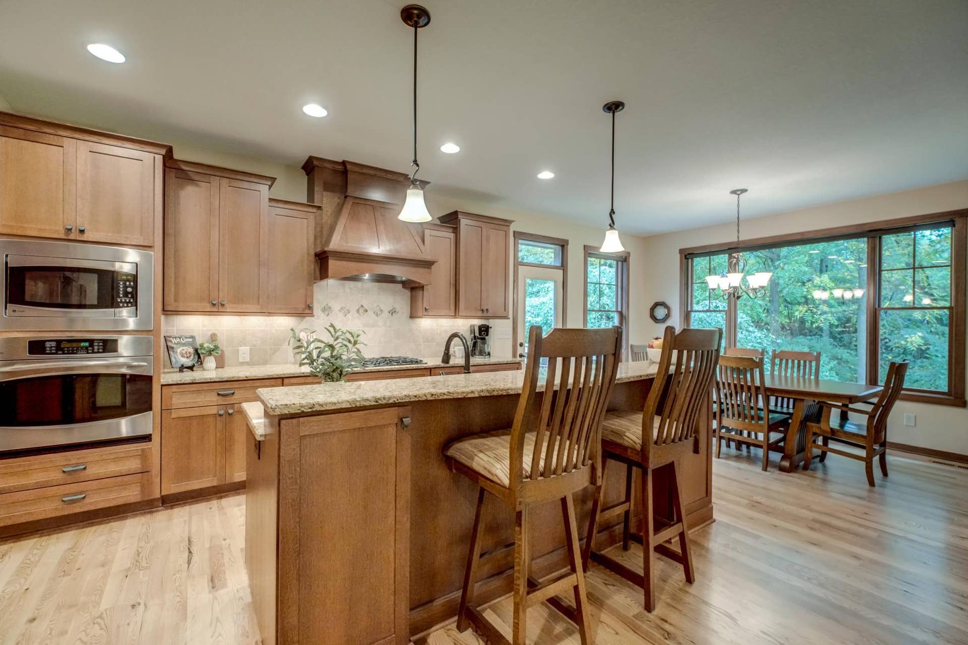 4453 Fable Hill Parkway N, Hugo, MN 55038 4453 Fable Hill Parkway N, Hugo, MN 55038