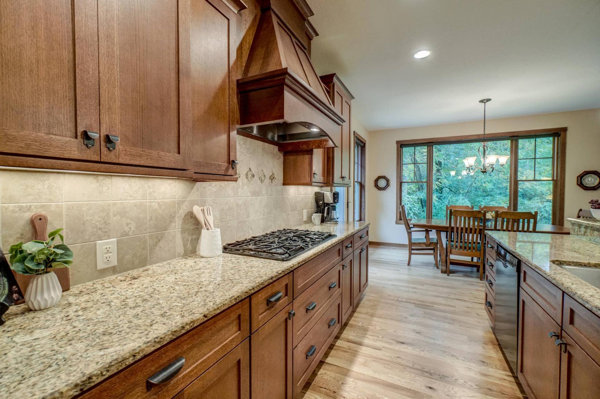 4453 Fable Hill Parkway N, Hugo, MN 55038 4453 Fable Hill Parkway N, Hugo, MN 55038