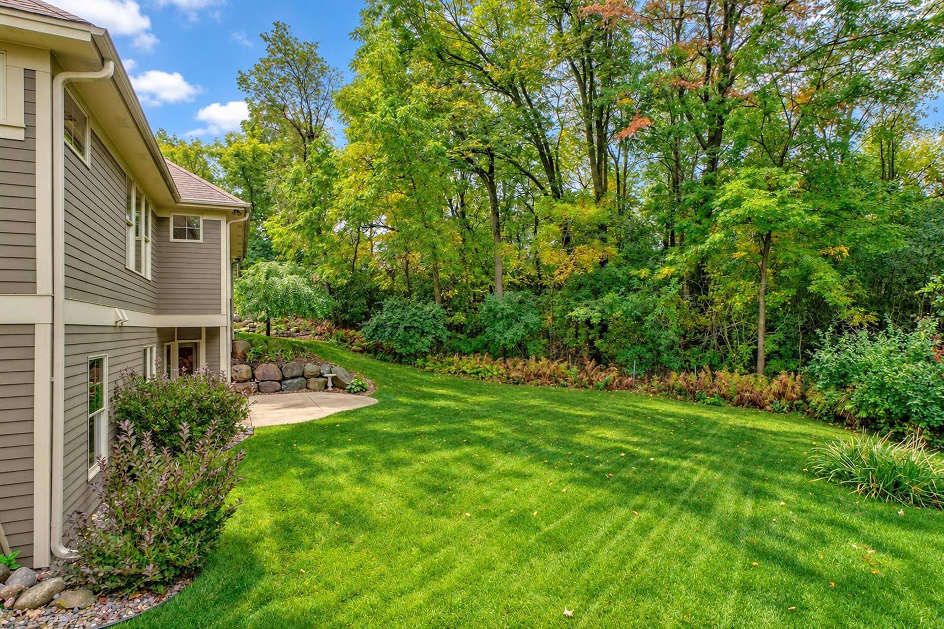4453 Fable Hill Parkway N, Hugo, MN 55038 4453 Fable Hill Parkway N, Hugo, MN 55038