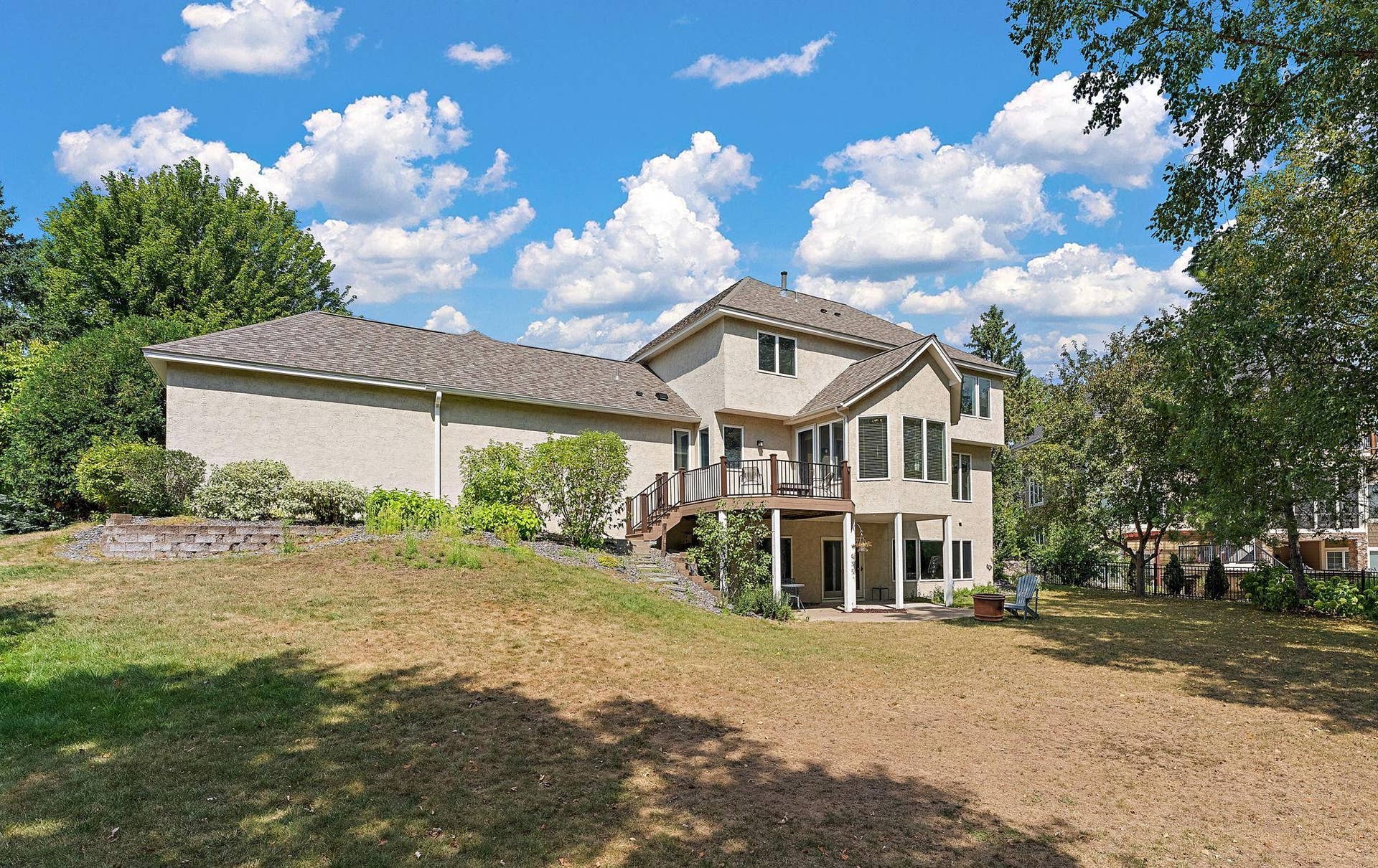 3749 Fairway Drive, Woodbury, MN 55125 3749 Fairway Drive, Woodbury, MN 55125