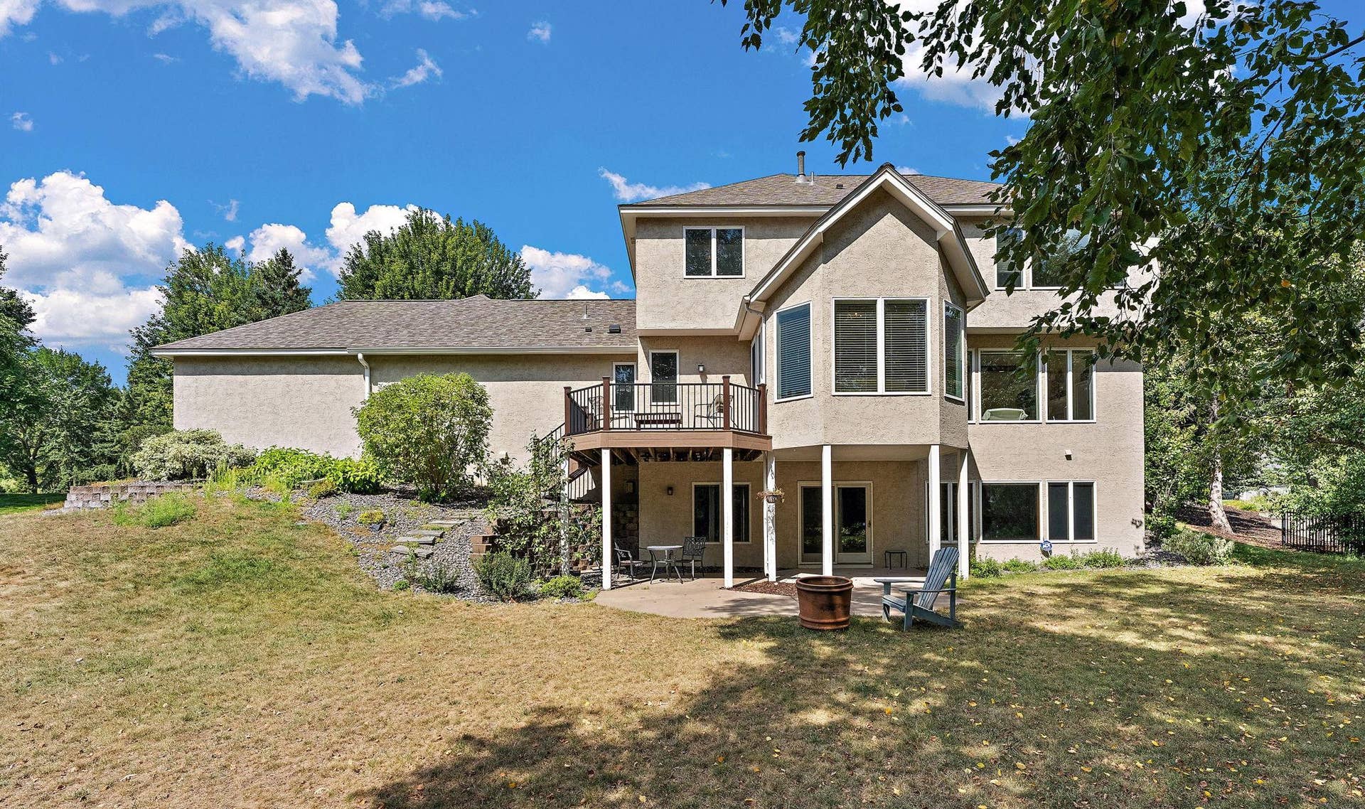 3749 Fairway Drive, Woodbury, MN 55125 3749 Fairway Drive, Woodbury, MN 55125
