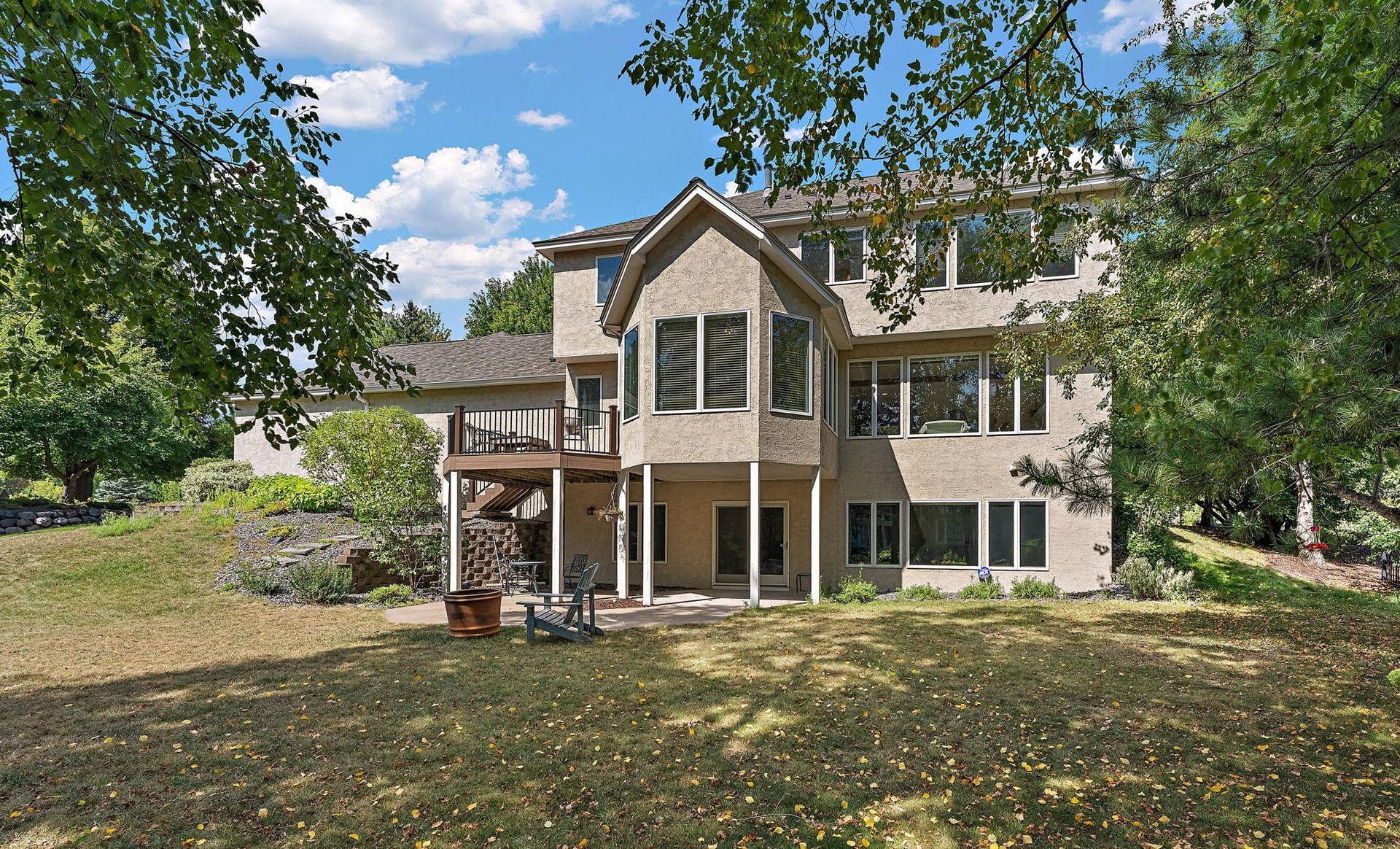 3749 Fairway Drive, Woodbury, MN 55125 3749 Fairway Drive, Woodbury, MN 55125
